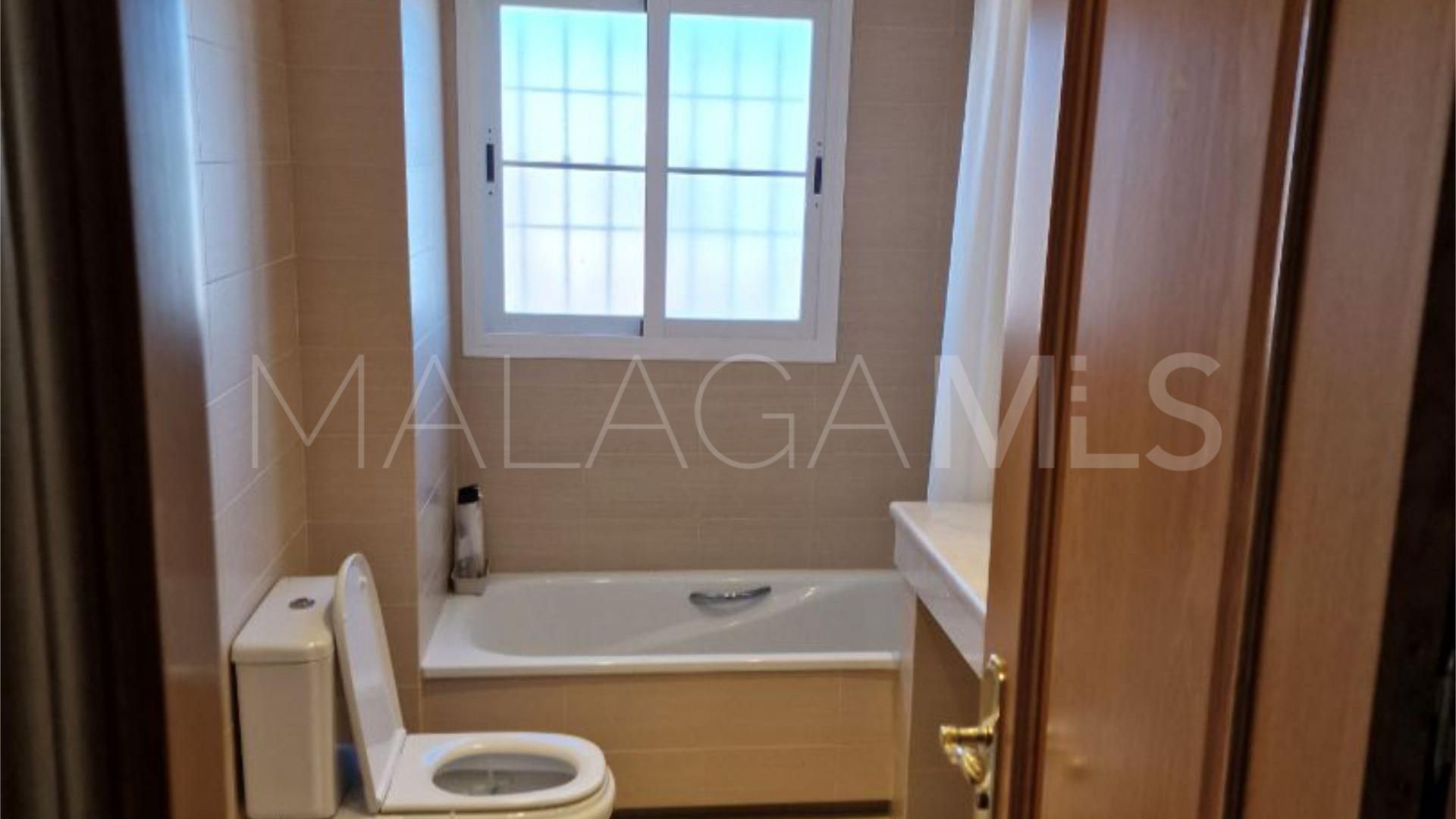 Maison for sale in Cerrado del Aguila