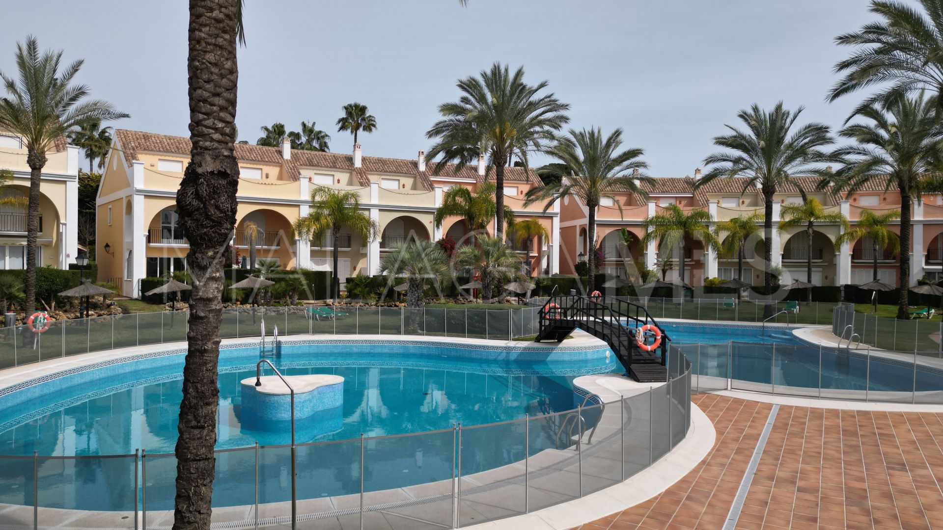 Doppelhaushälfte for sale in Bahia de Marbella