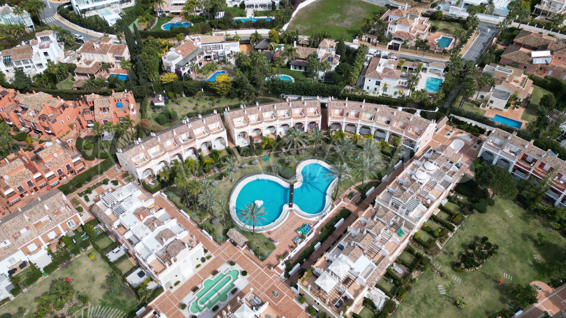 Doppelhaushälfte for sale in Bahia de Marbella