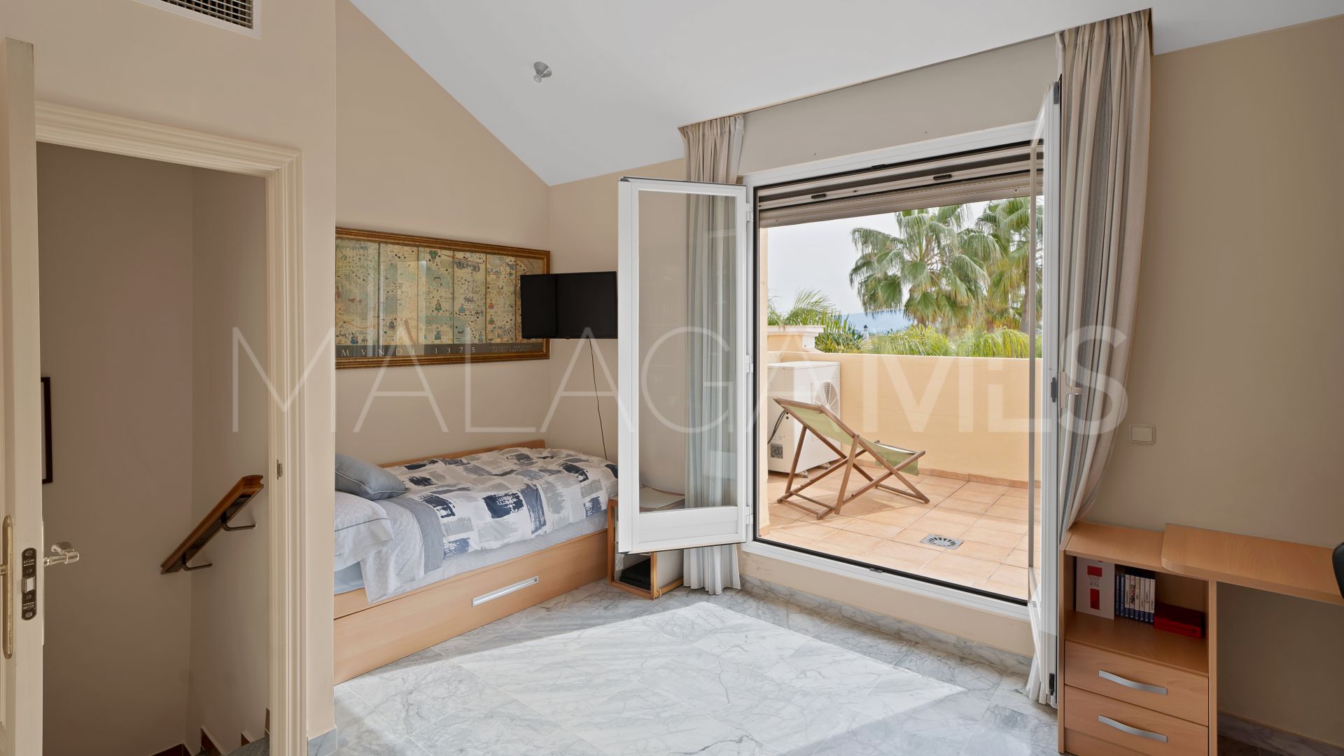 Doppelhaushälfte for sale in Bahia de Marbella