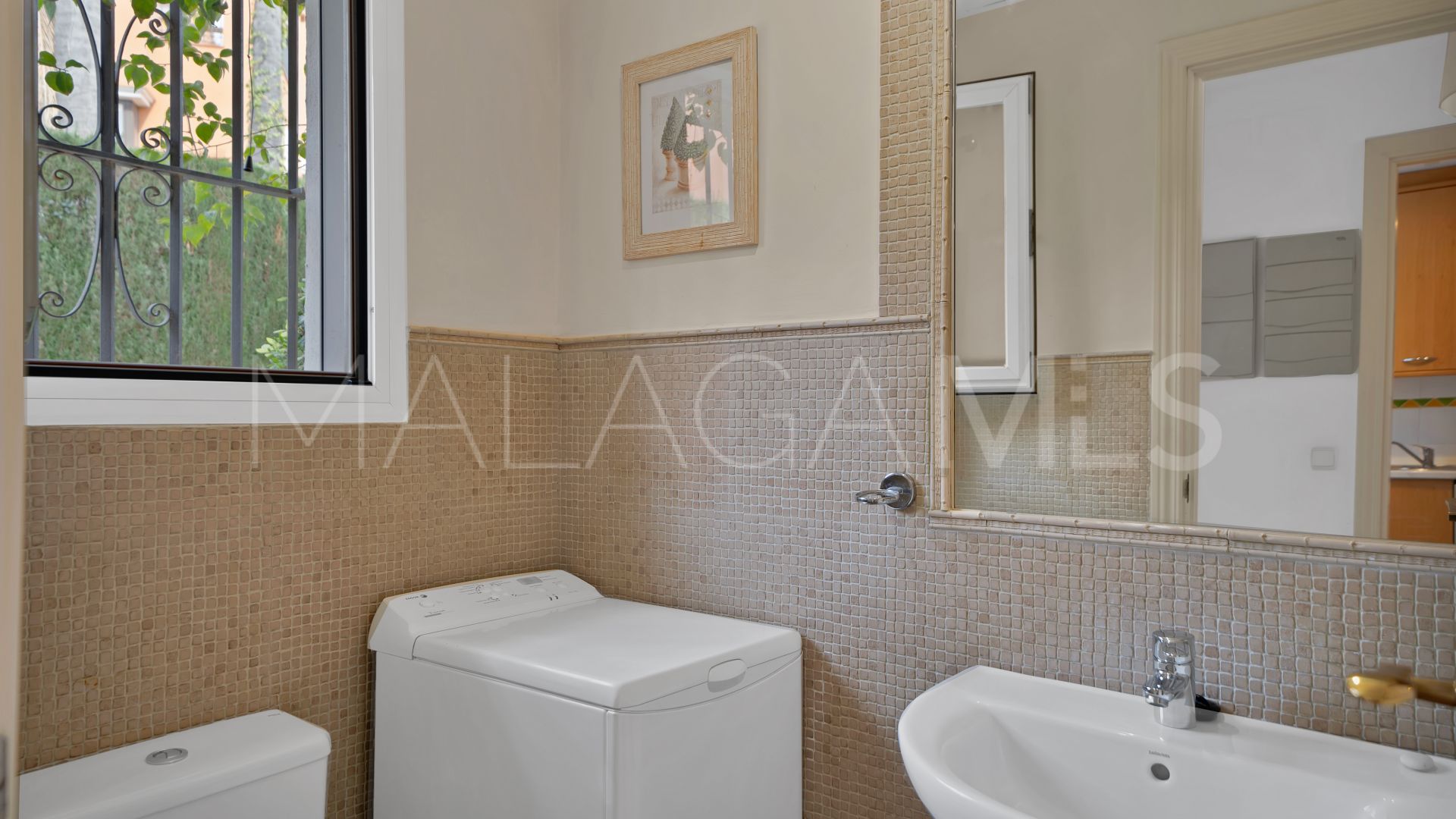 Doppelhaushälfte for sale in Bahia de Marbella