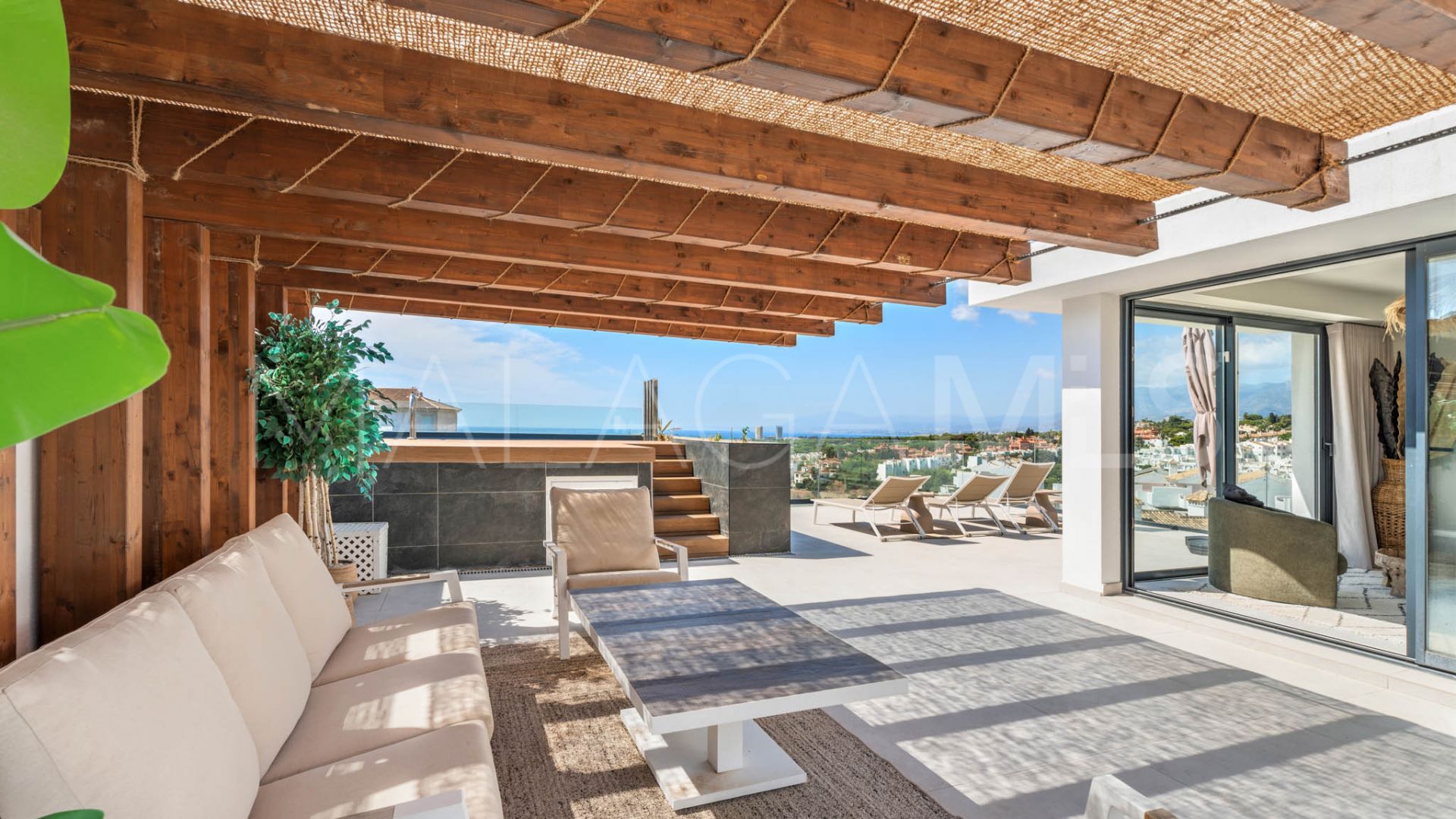 Duplex penthouse for sale in Artola
