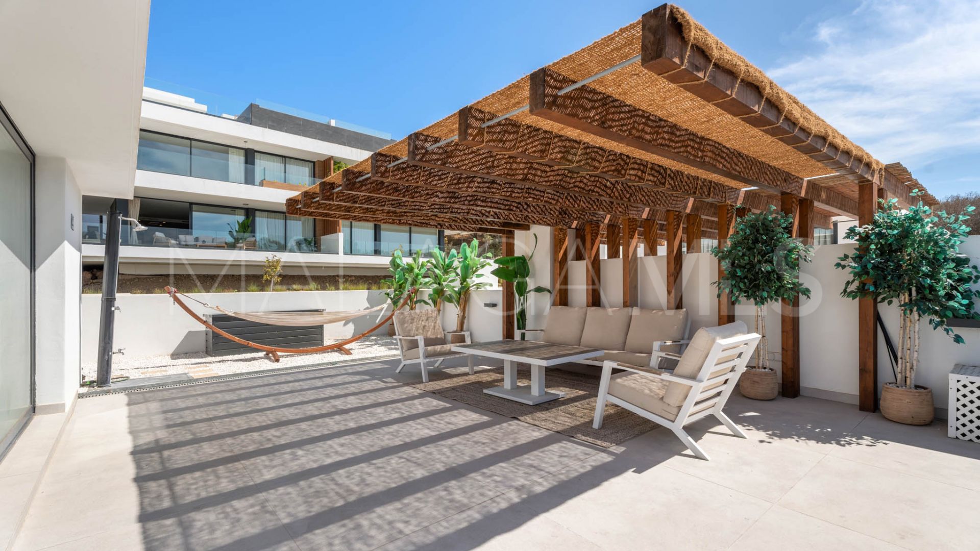 Duplex penthouse for sale in Artola
