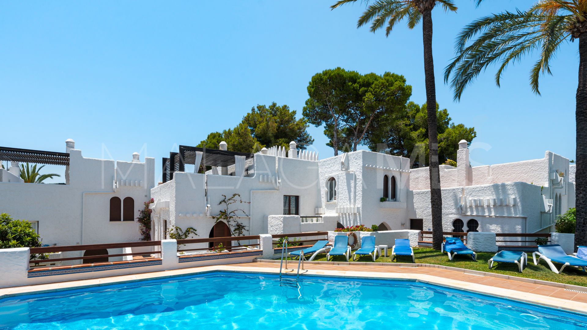 Atico duplex for sale with 3 bedrooms in Pueblo Arabesque