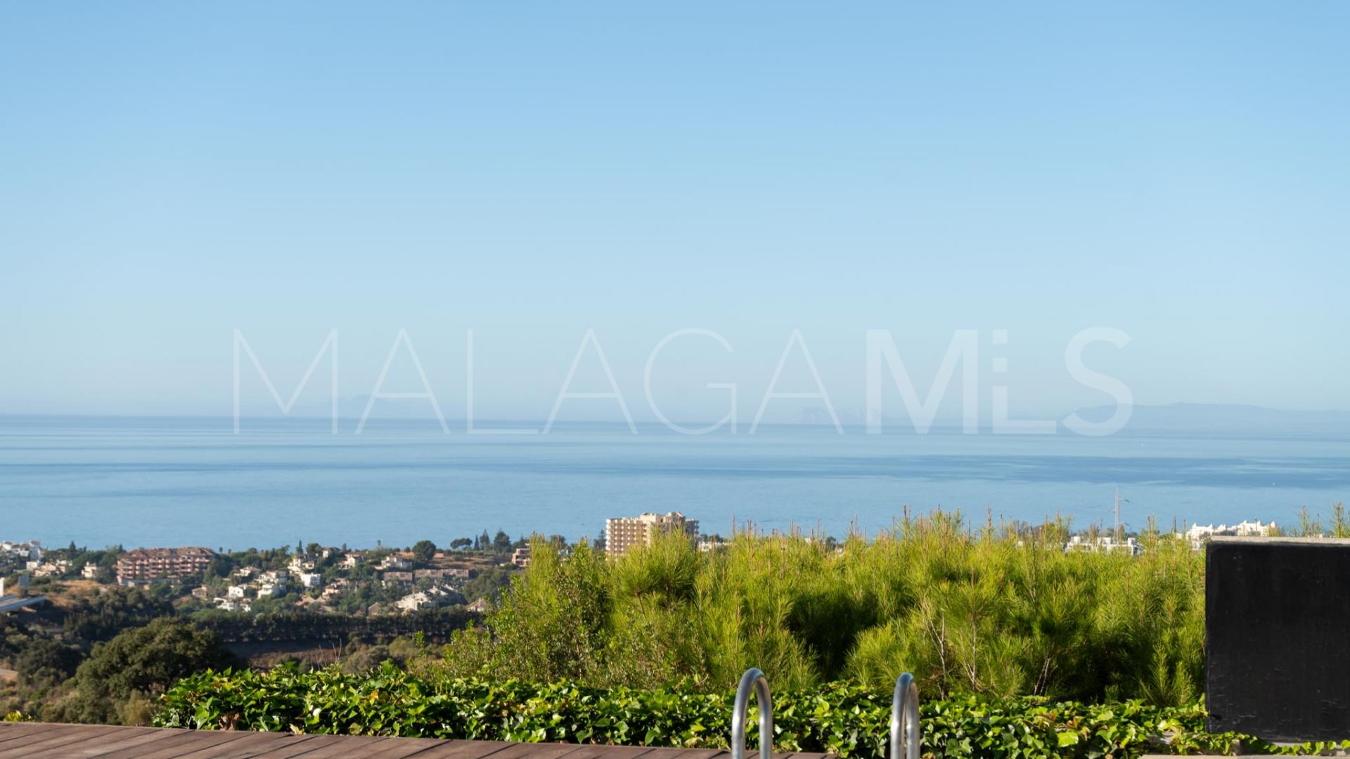 Villa for sale in Los Altos de los Monteros