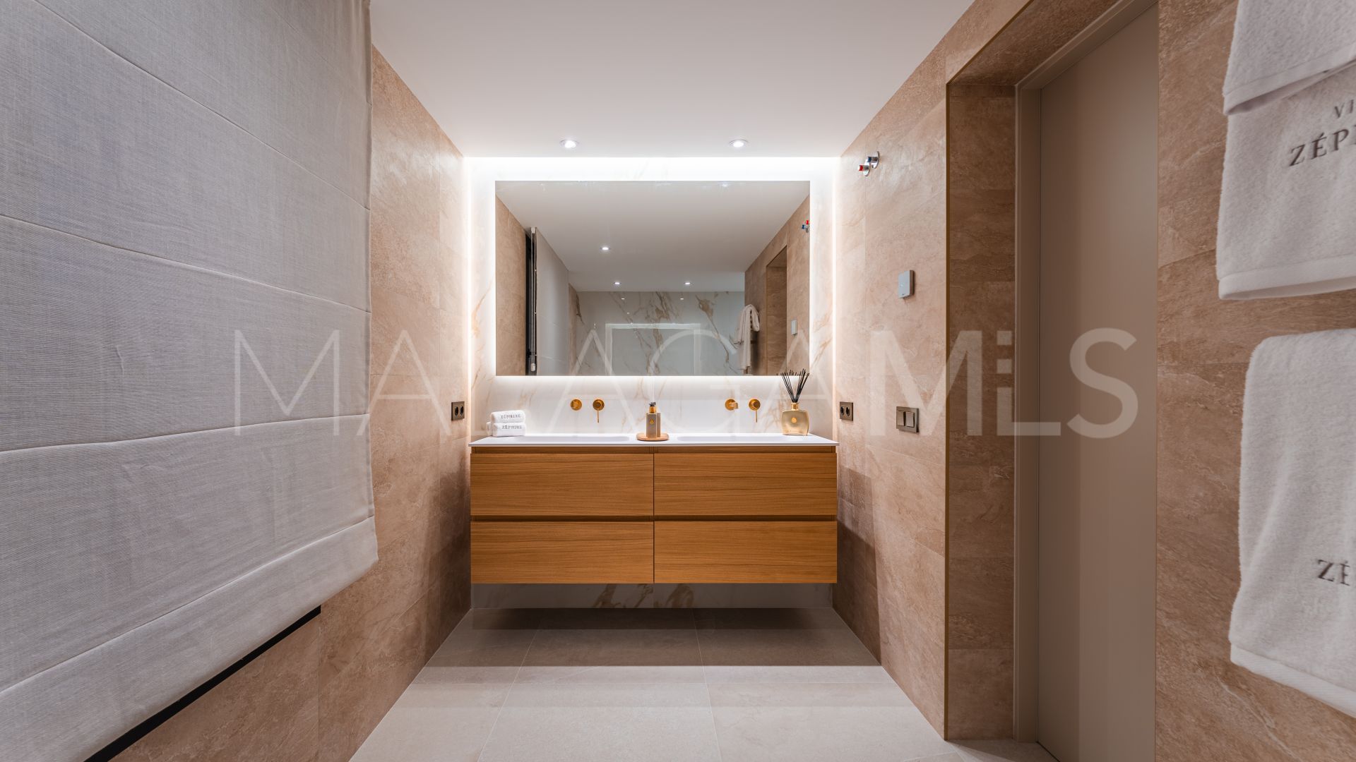 For sale villa with 4 bedrooms in Rocio de Nagüeles