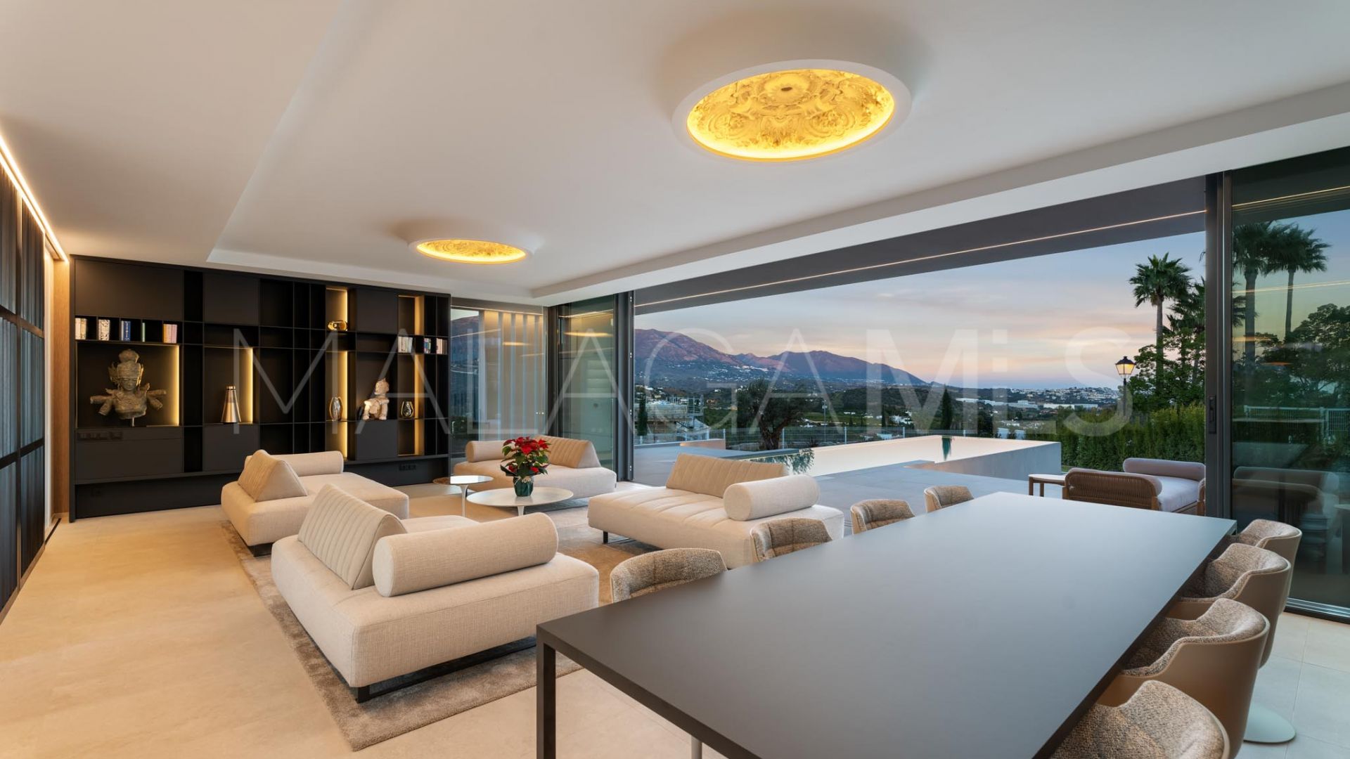 Villa for sale in La Cala Golf Resort