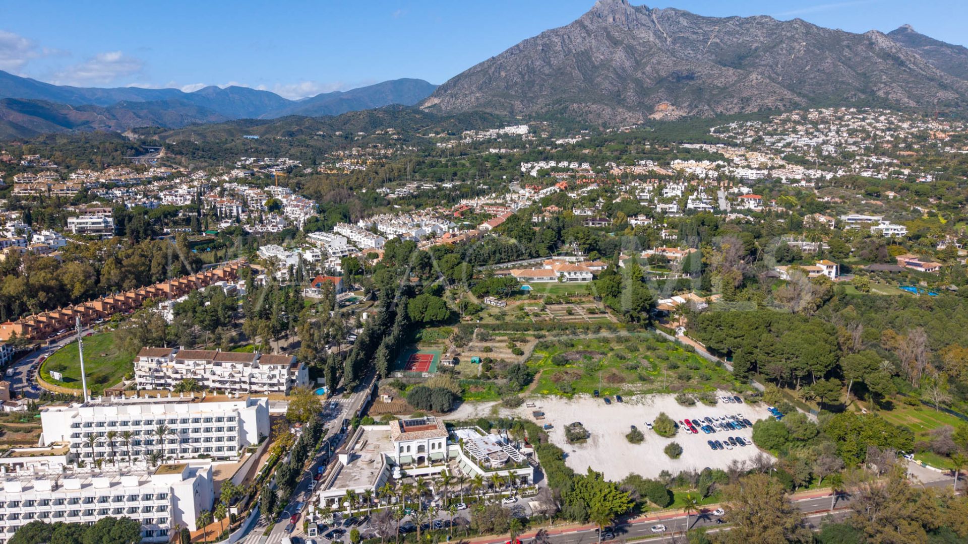 Reihenhaus for sale in Las Lomas del Marbella Club