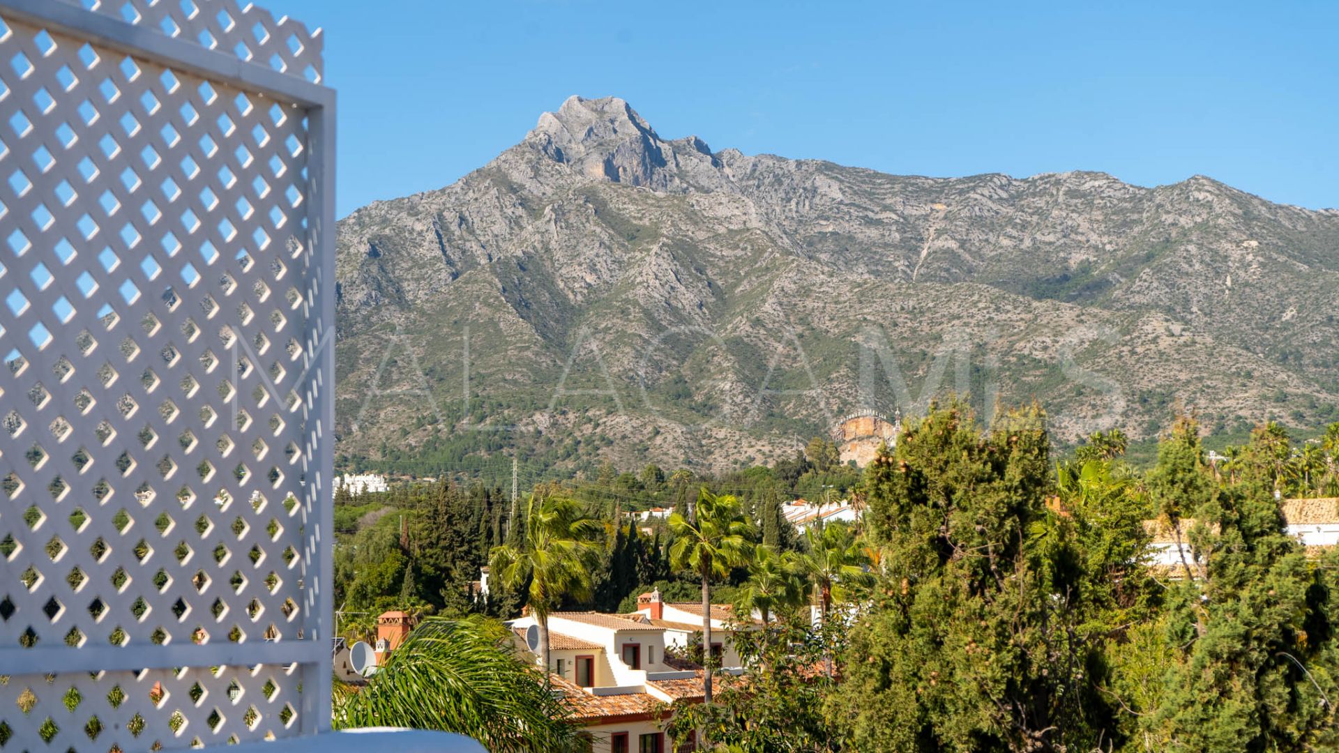 Reihenhaus for sale in Las Lomas del Marbella Club