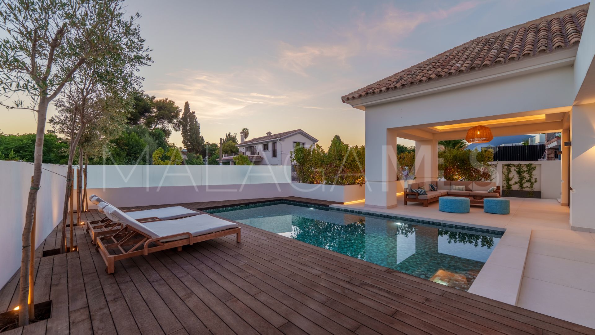 Villa for sale in Linda Vista Baja