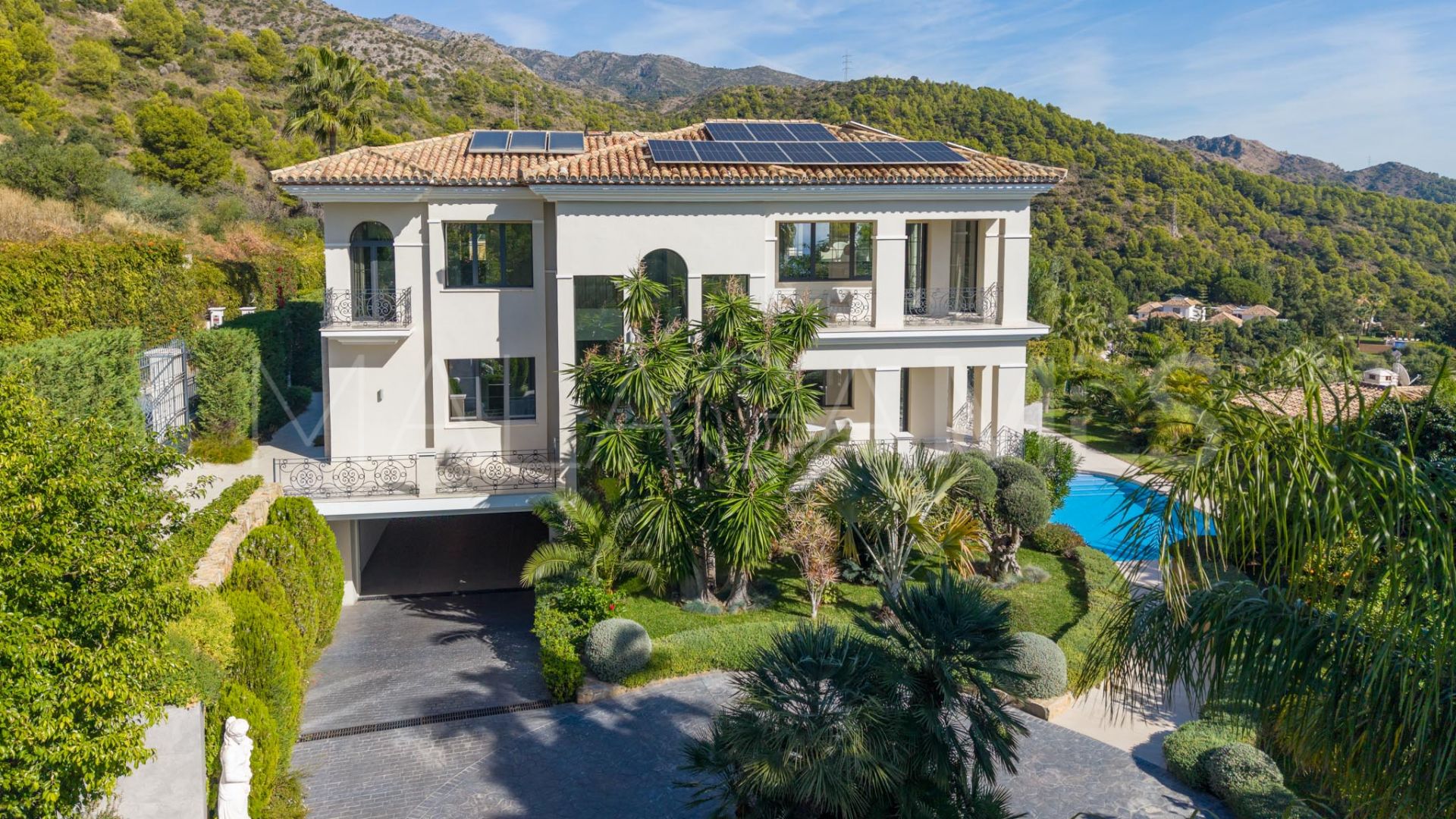 Villa for sale in Sierra Blanca