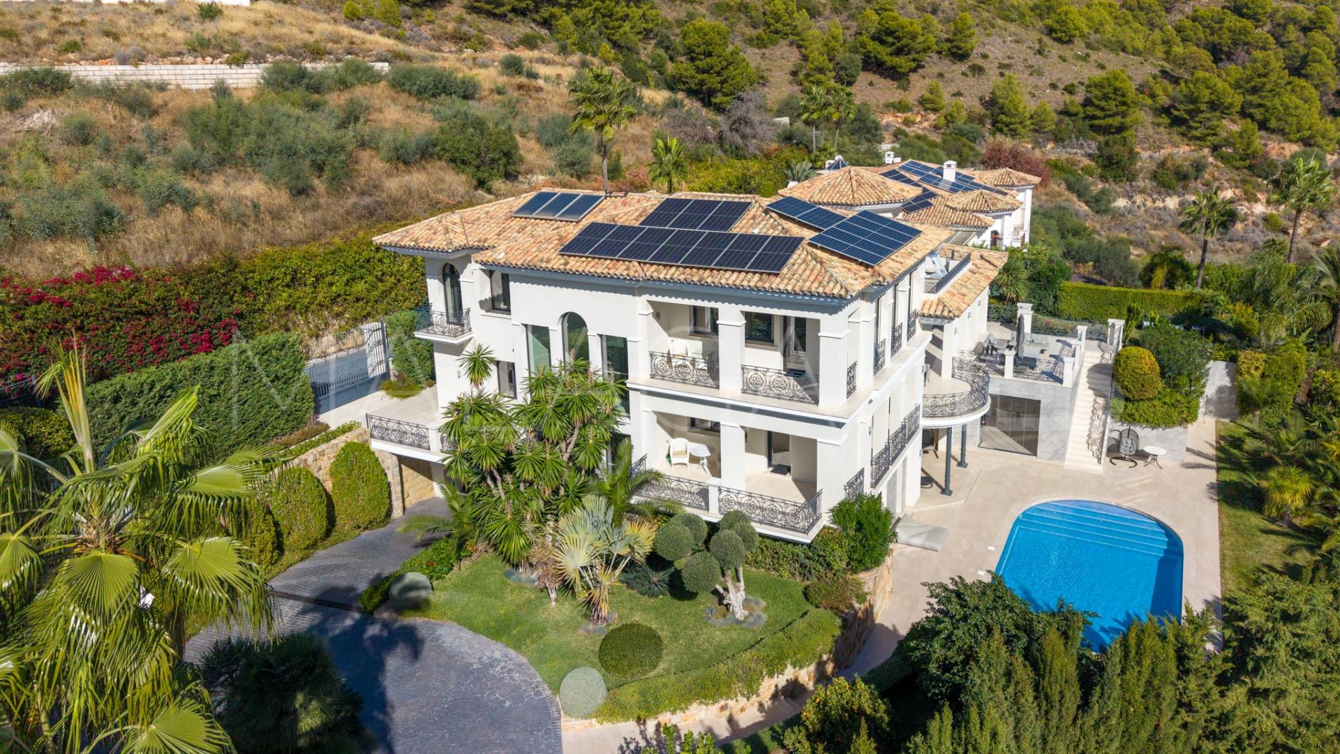 Villa for sale in Sierra Blanca