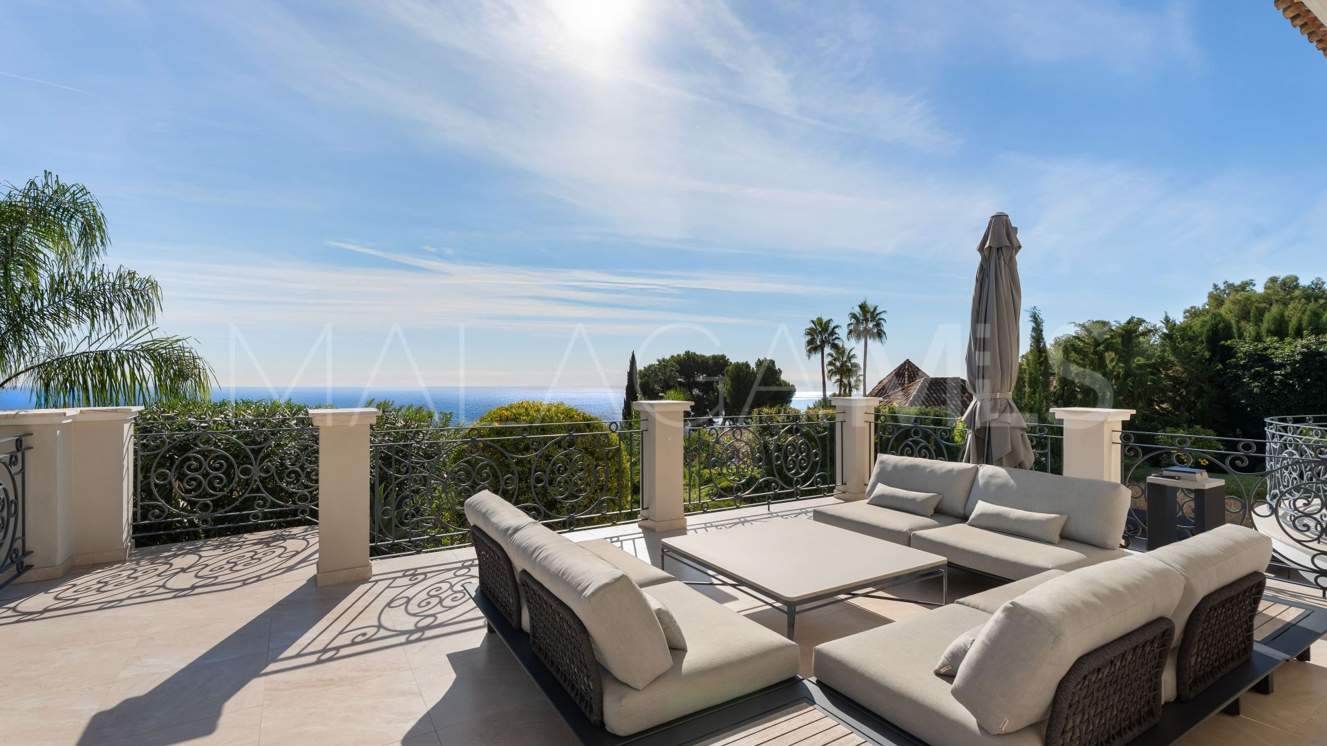 Villa for sale in Sierra Blanca