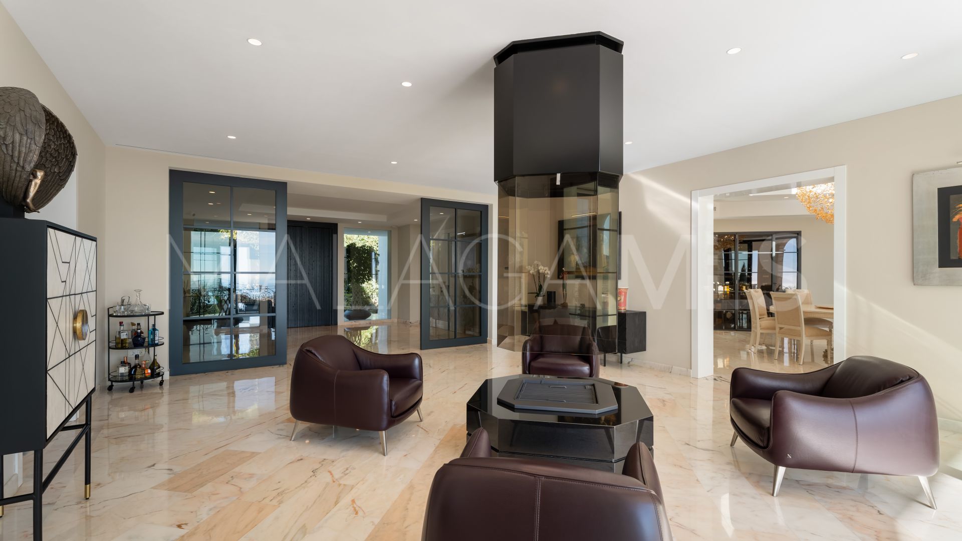 Villa for sale in Sierra Blanca