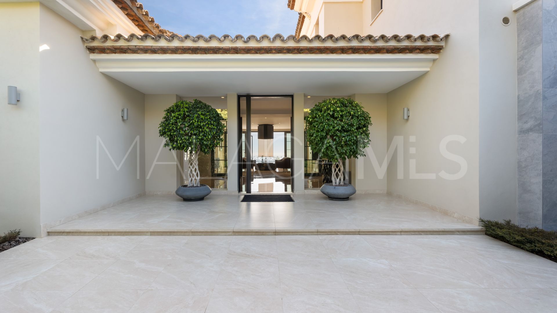 Villa for sale in Sierra Blanca