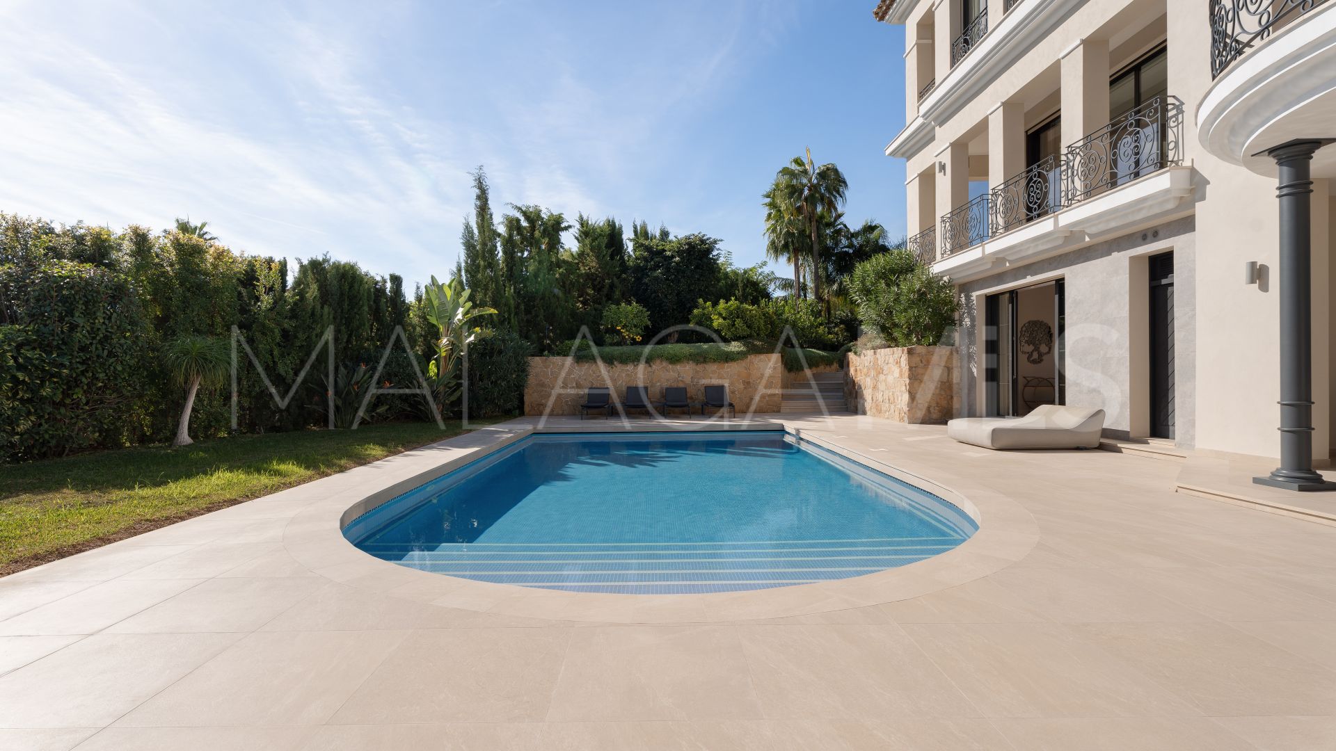 Villa for sale in Sierra Blanca