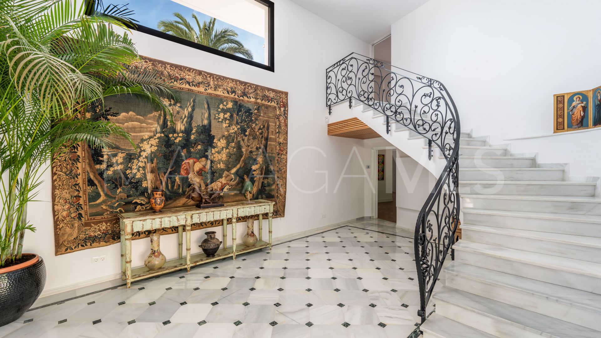 For sale villa in Malaga