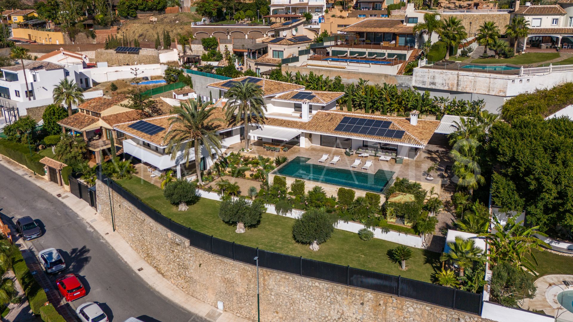 For sale villa in Malaga