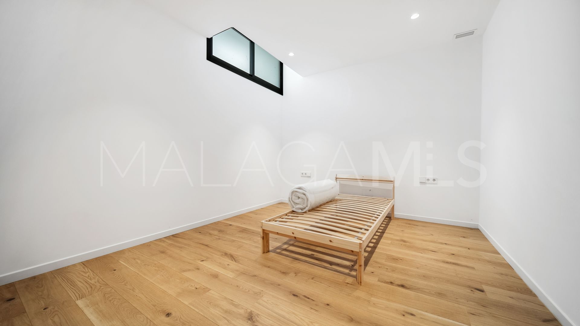 Villa for sale in Marbesa