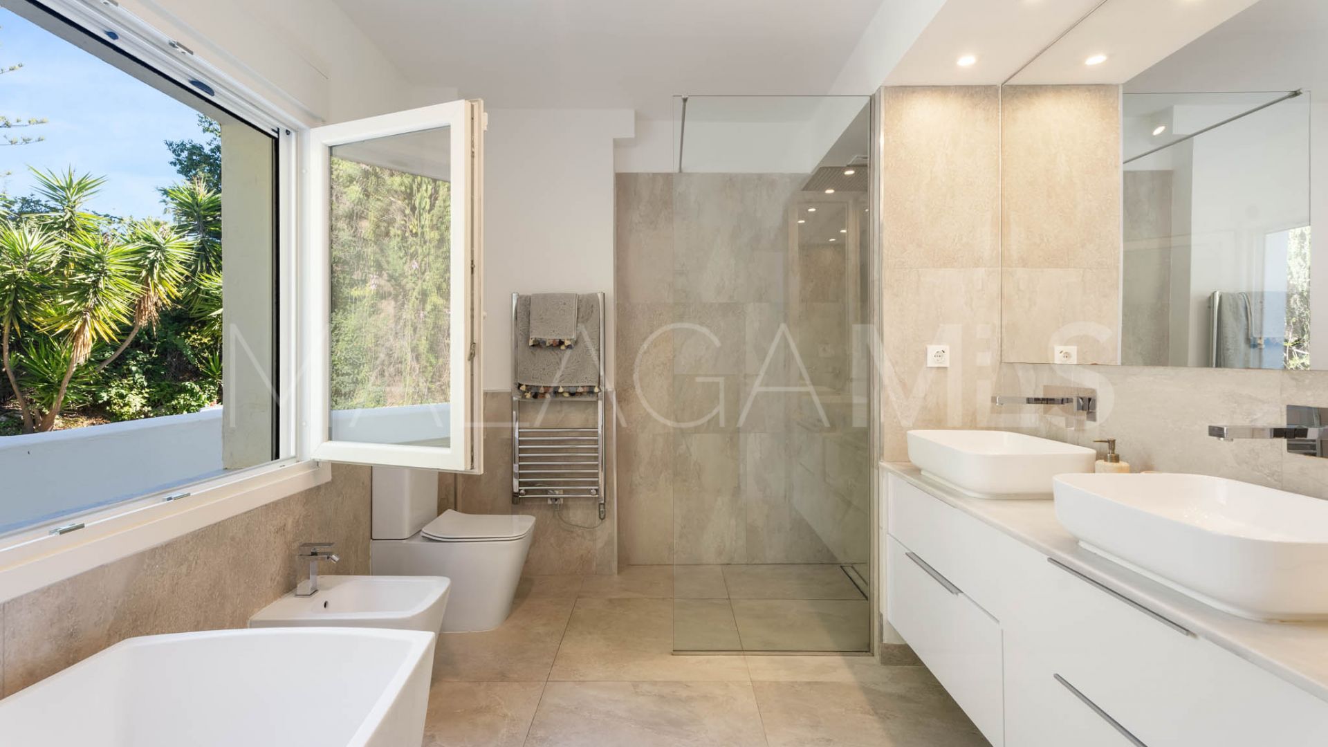 Villa for sale in El Rosario