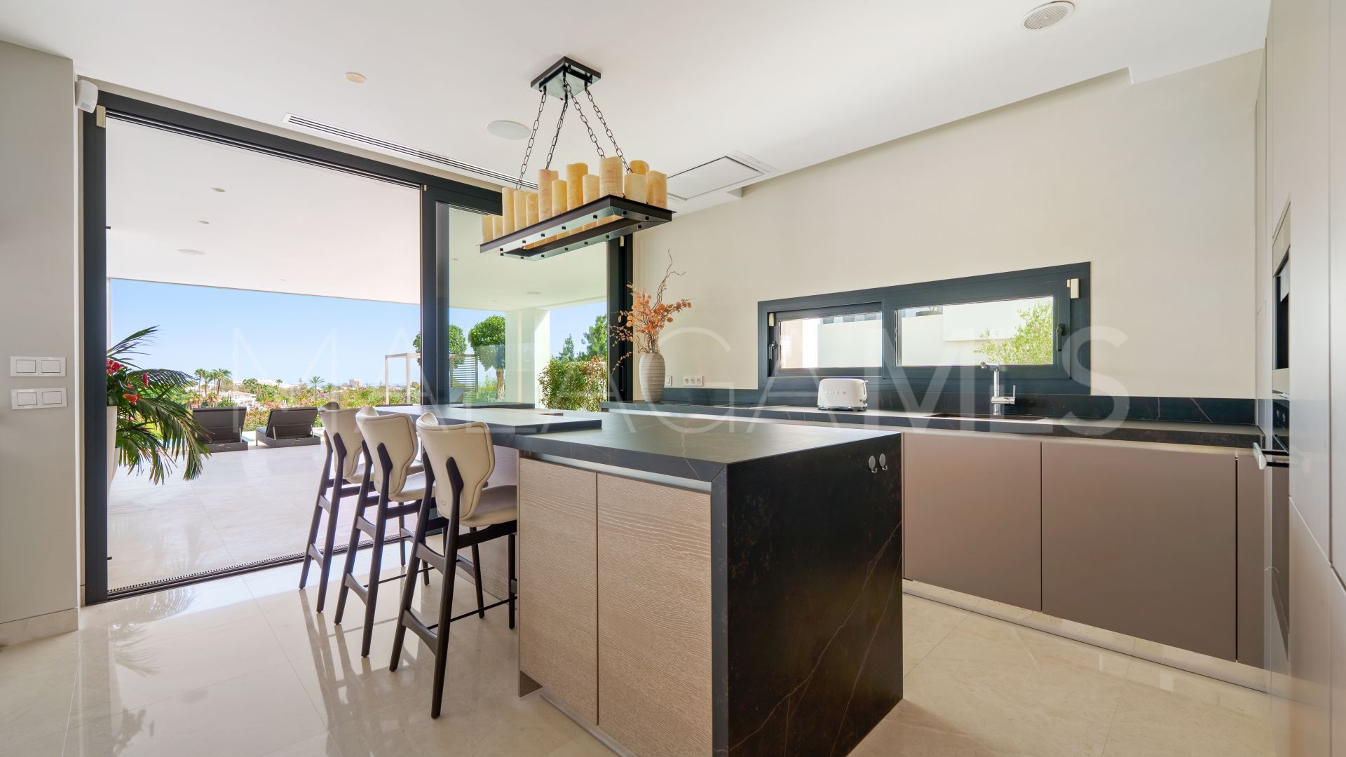 For sale Nueva Andalucia villa