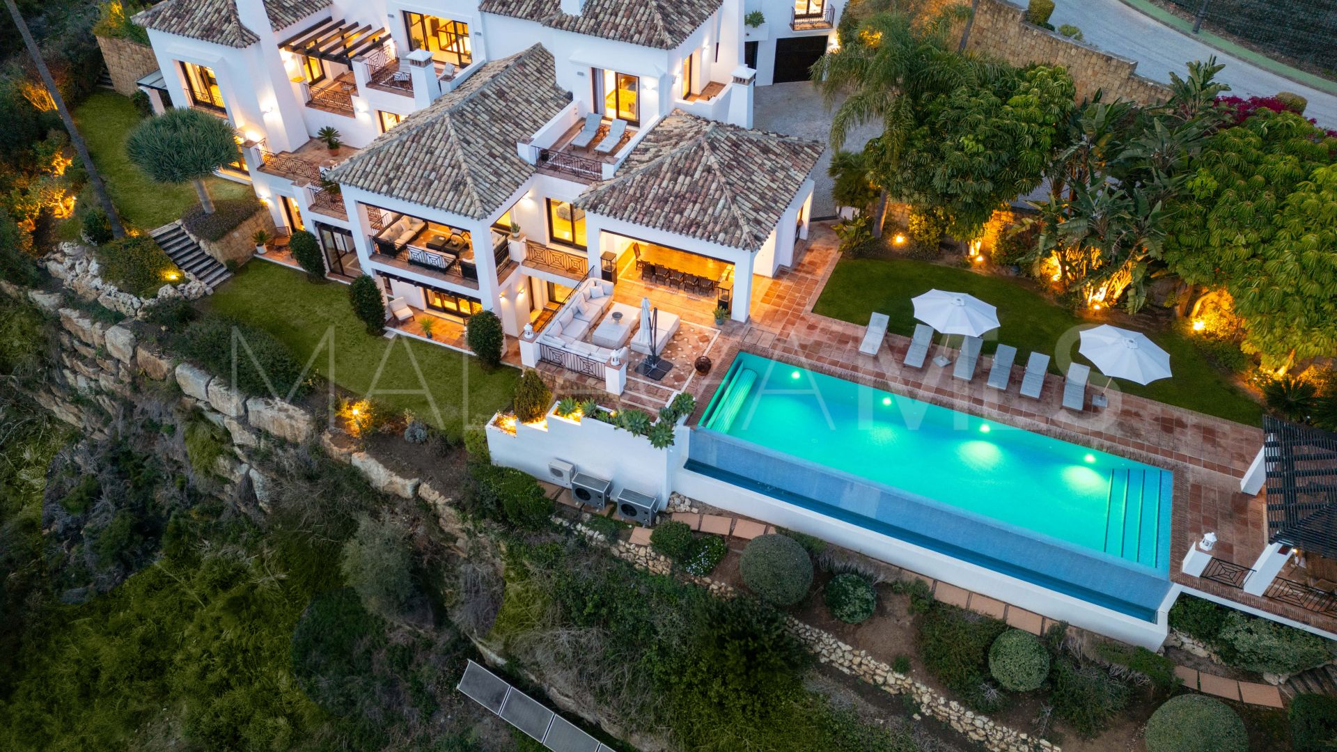 Villa for sale in Lomas de La Quinta