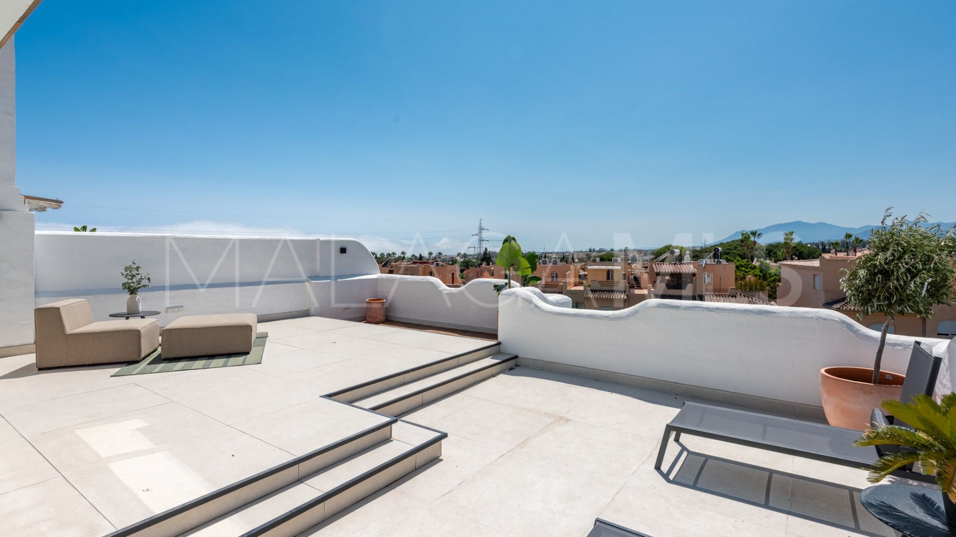 Zweistöckiges penthouse for sale in Jardines de Sierra Blanca