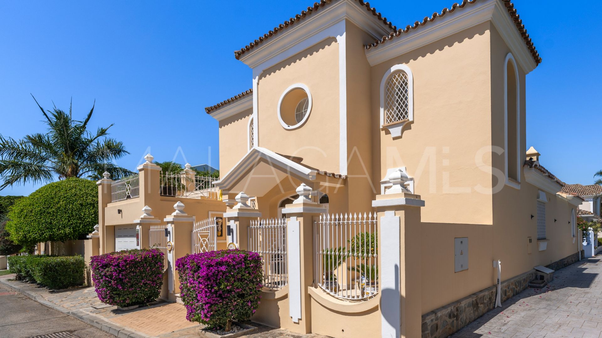 Villa for sale in Casablanca