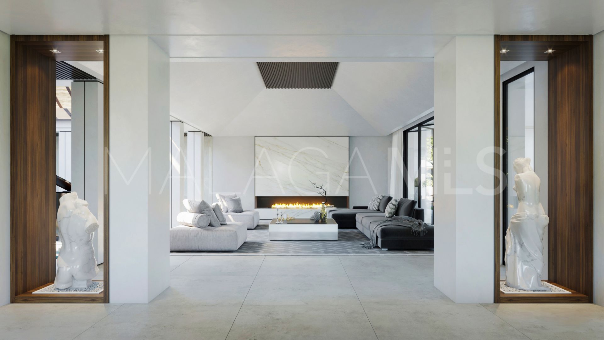 Villa for sale in Nueva Andalucia
