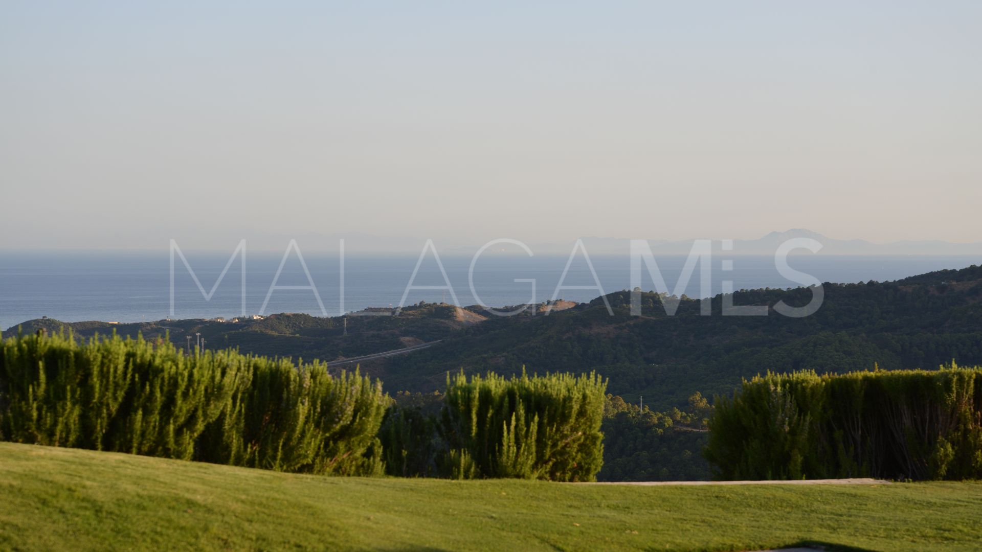 Monte Mayor 5 bedrooms villa for sale