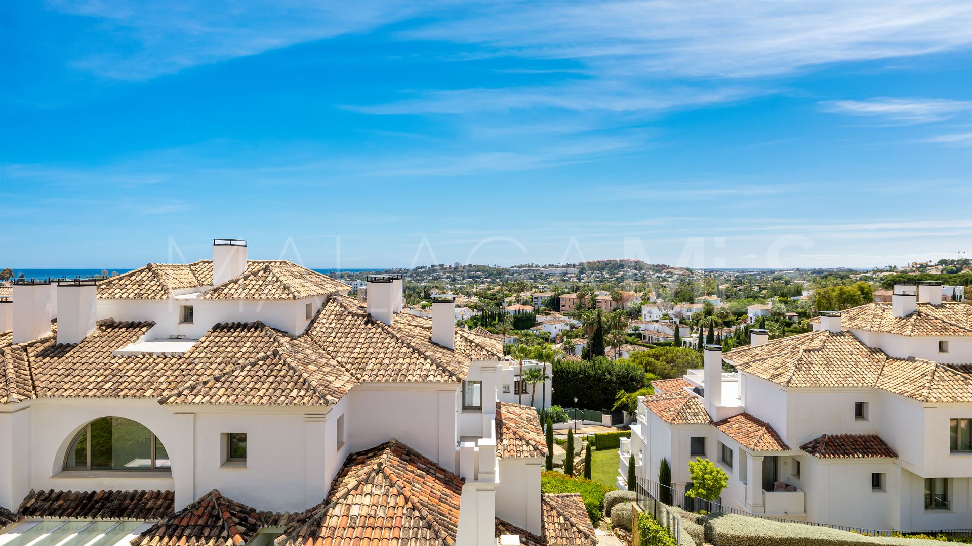 Lägenhet for sale in Nueva Andalucia