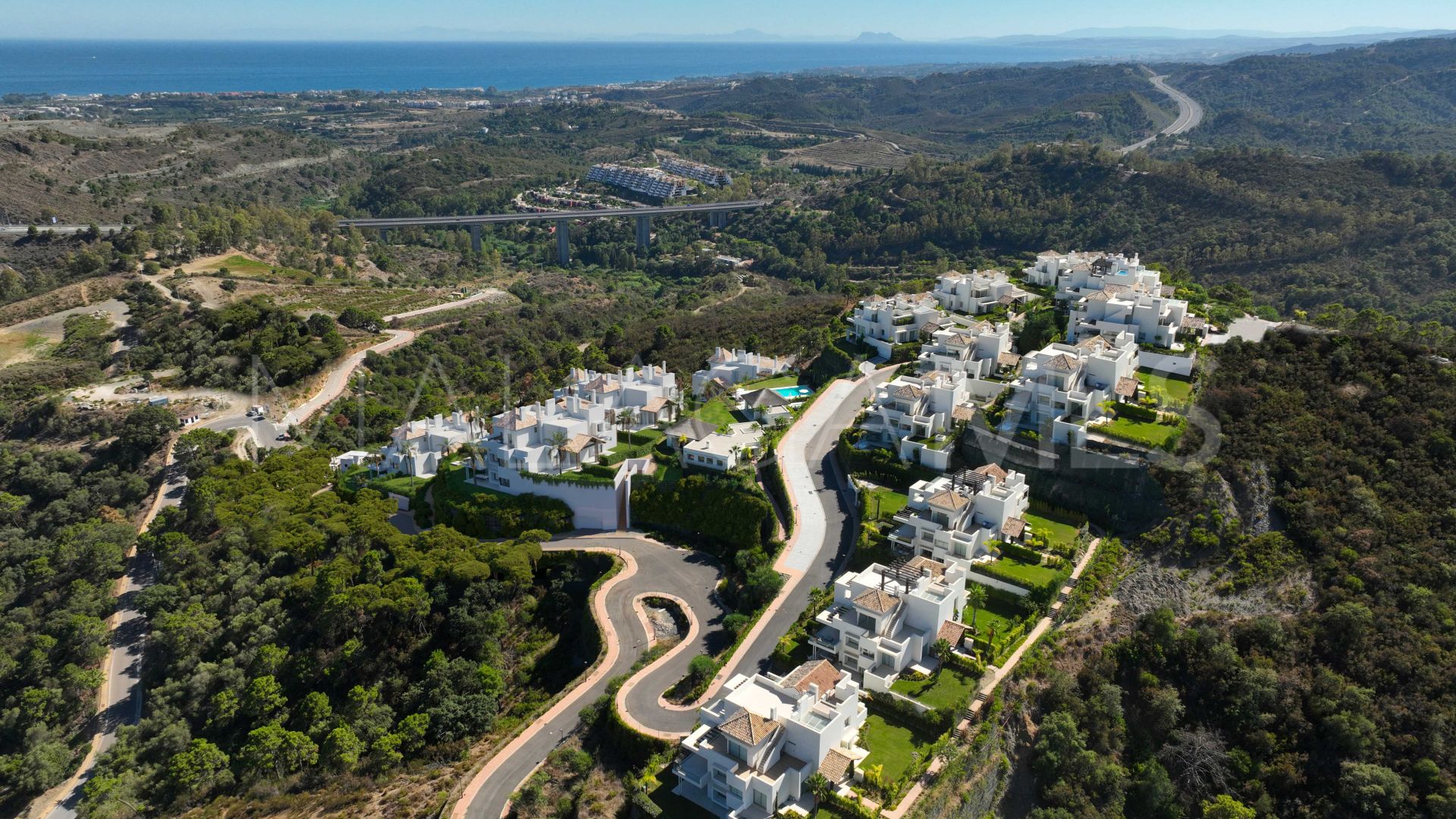 Ground floor duplex for sale in Marbella Club Hills