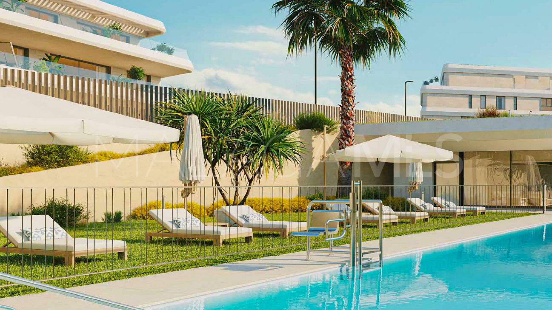 Ground floor apartment in New Golden Mile for sale