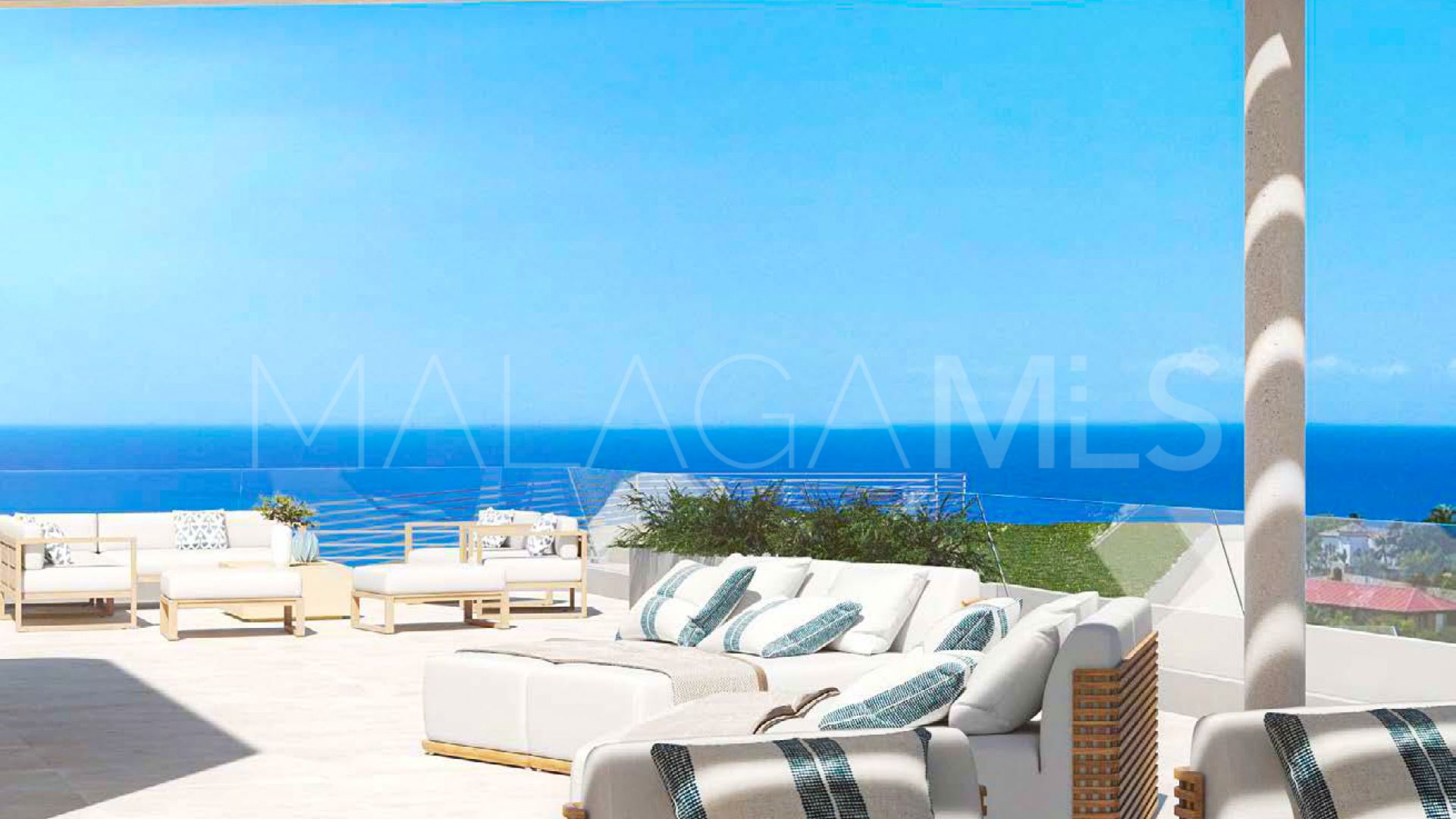 Ground floor apartment in New Golden Mile for sale