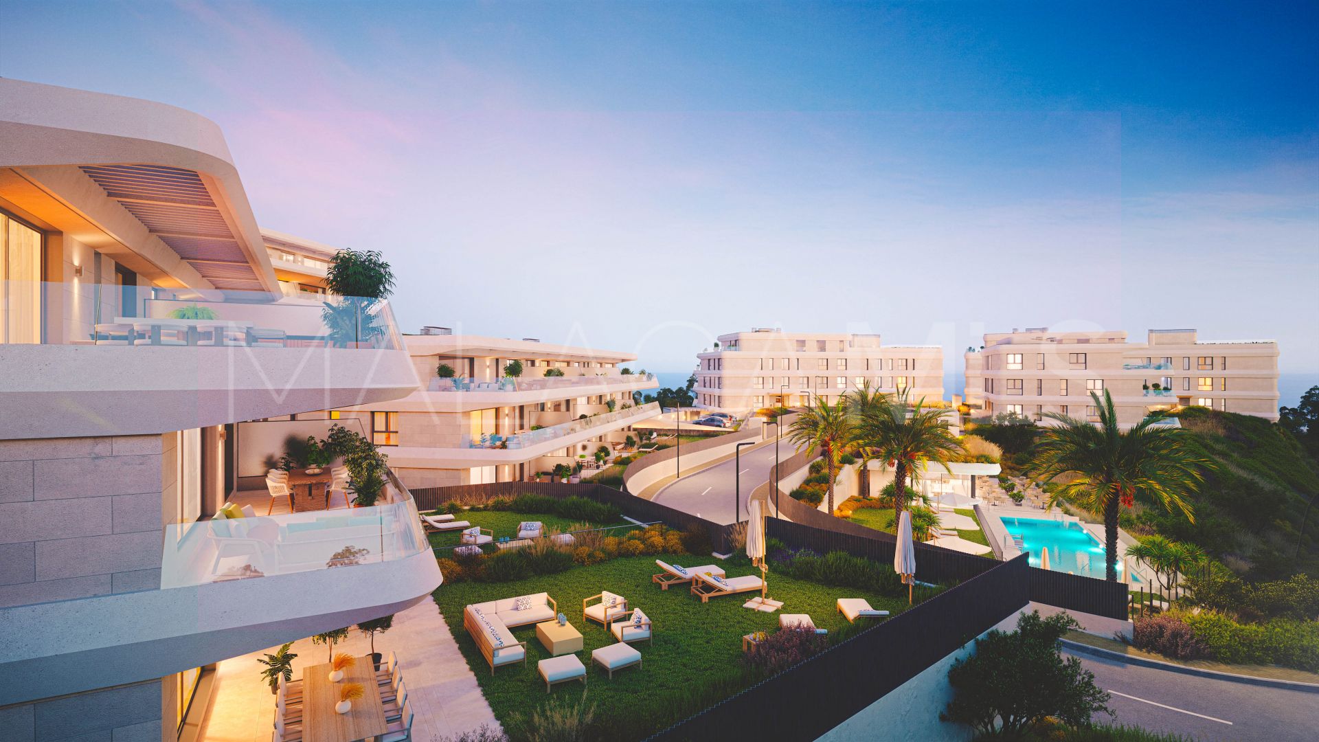 Ground floor apartment in New Golden Mile for sale