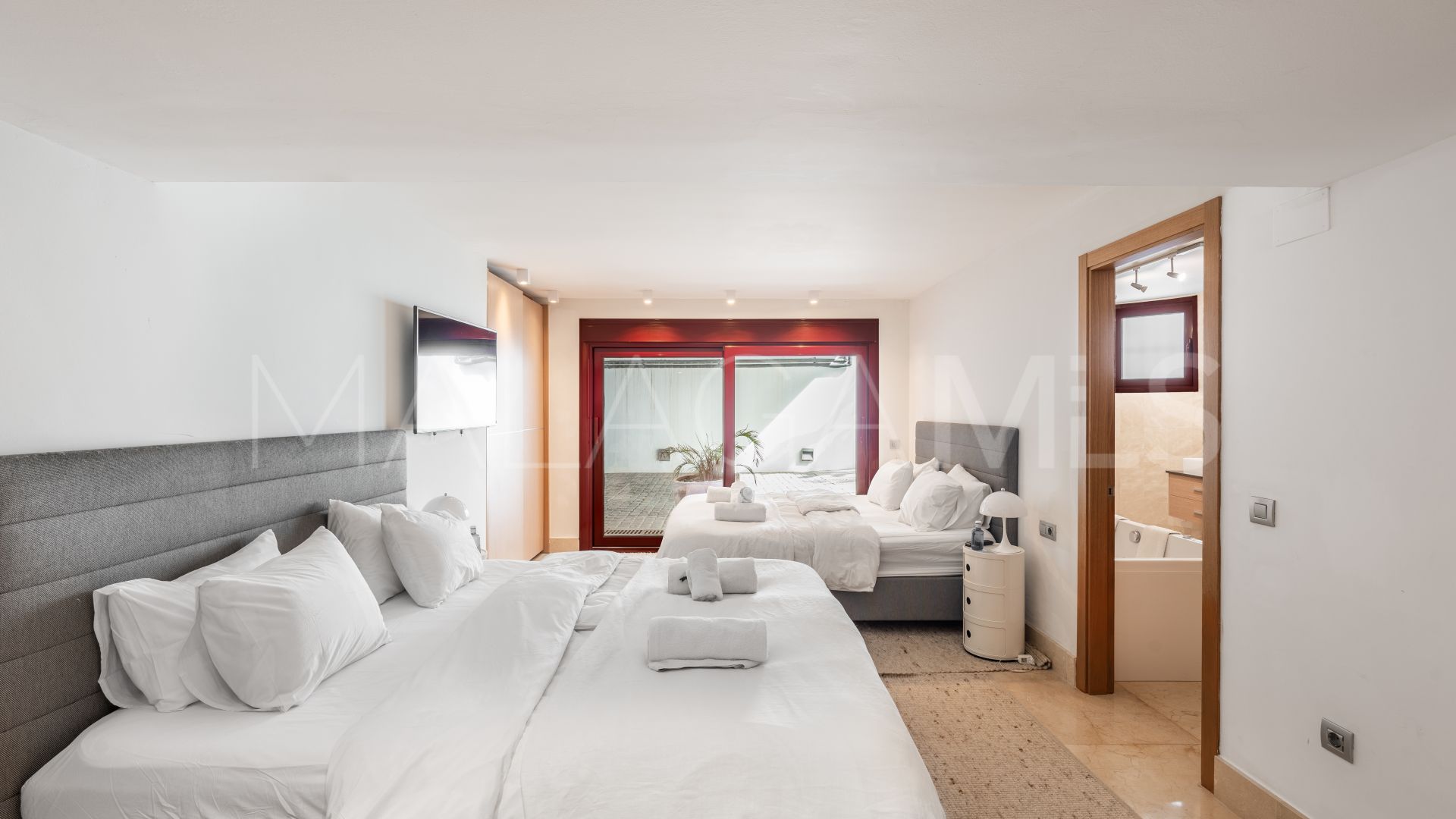Villa a la venta in Nueva Andalucia