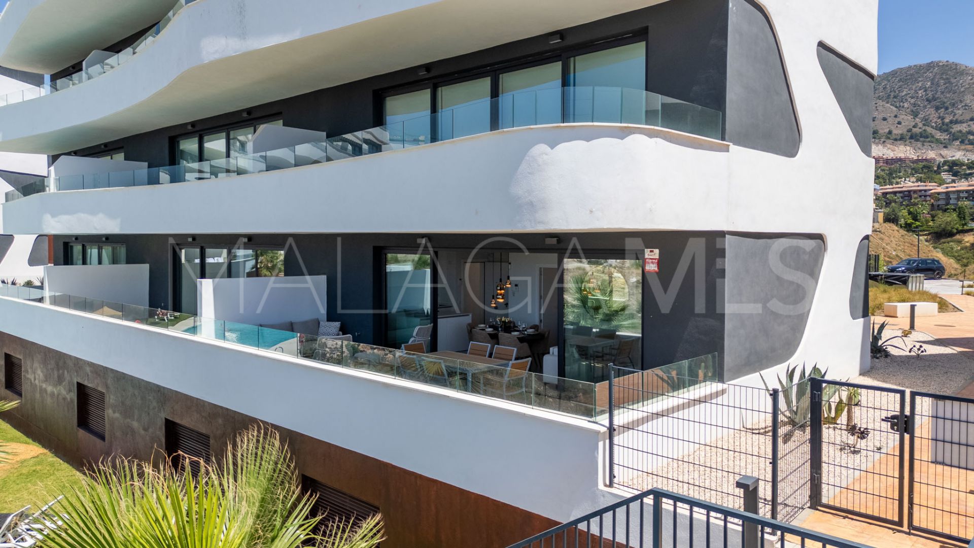 Appartement rez de chaussée for sale in El Higueron