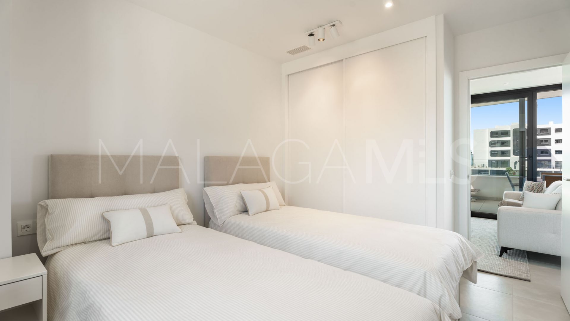 Appartement rez de chaussée for sale in El Higueron