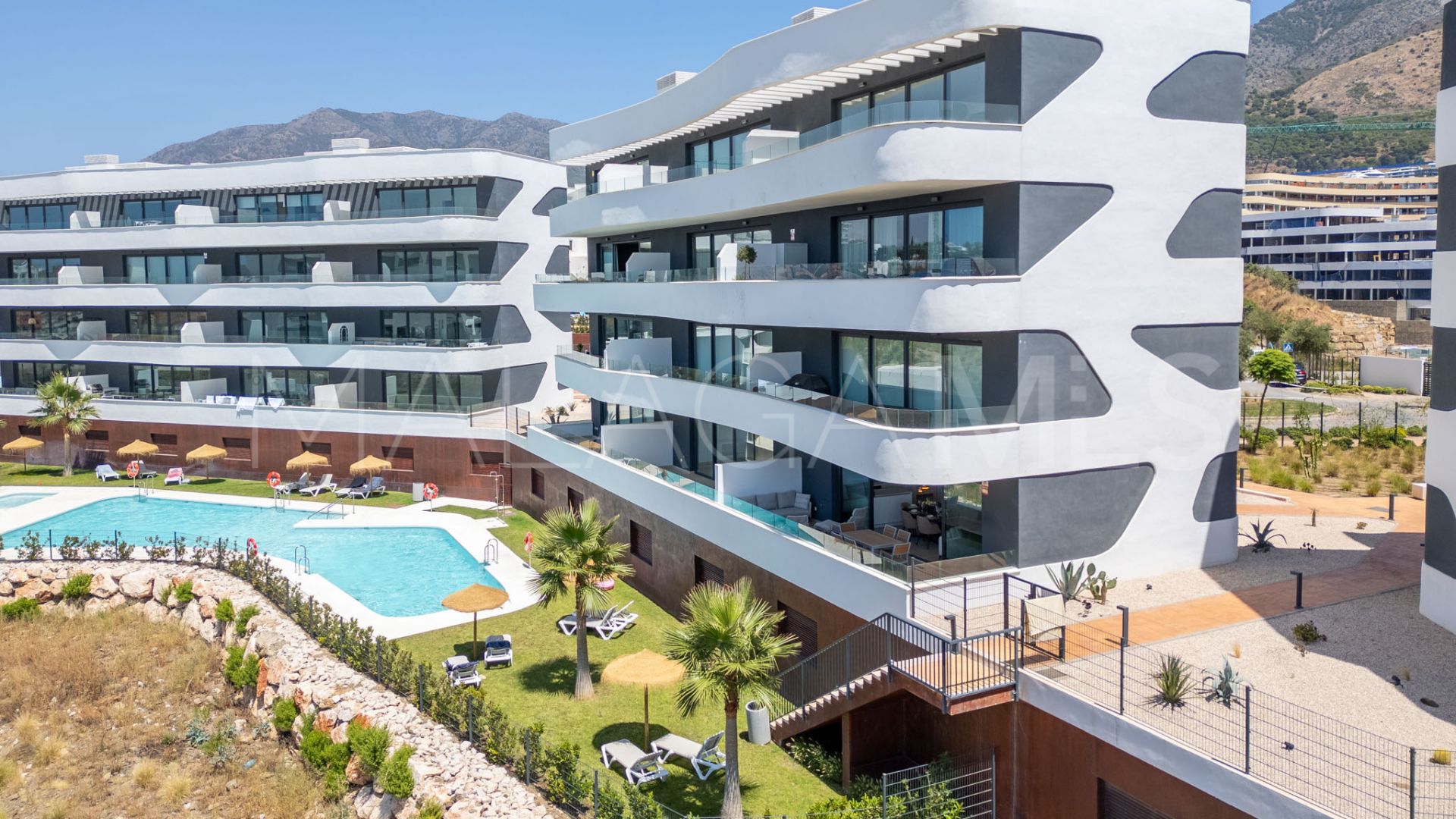 Appartement rez de chaussée for sale in El Higueron
