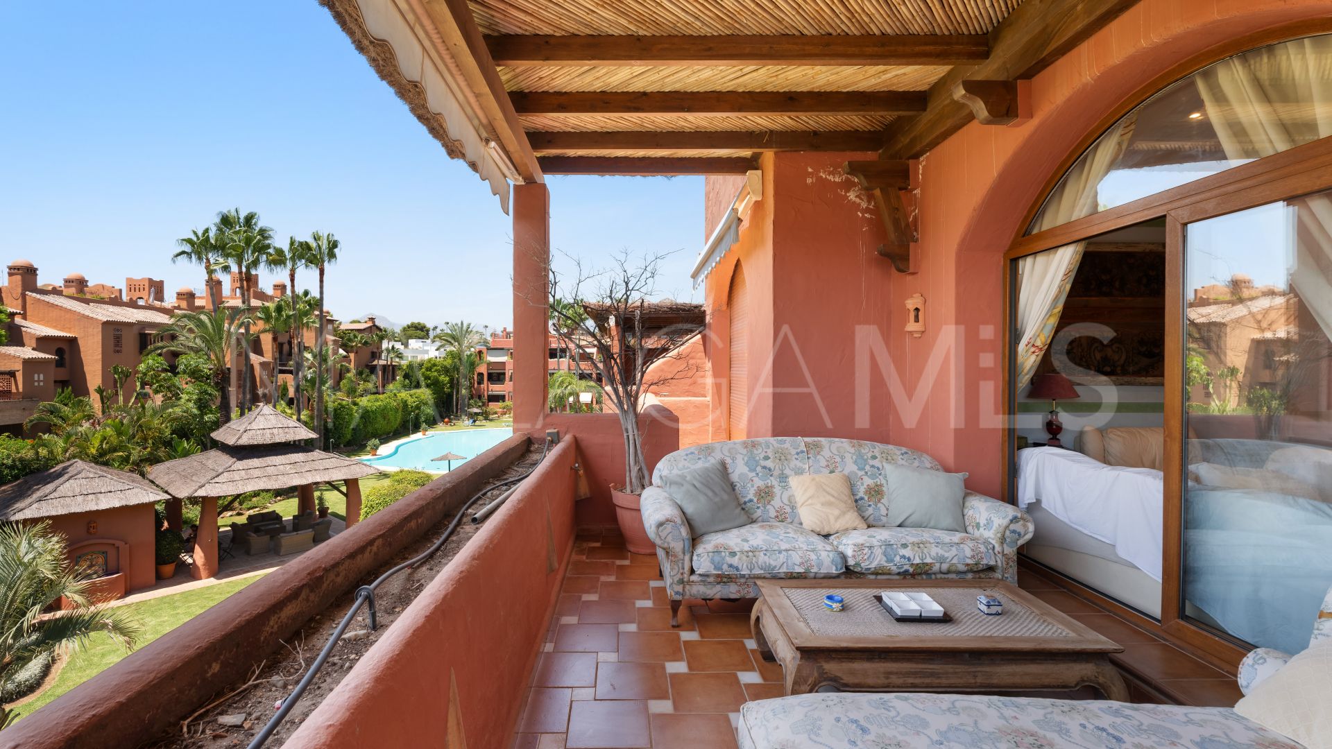 For sale Alhambra del Golf 5 bedrooms penthouse