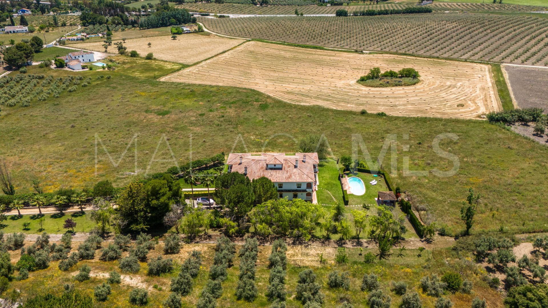 Finca with 5 bedrooms for sale in Ronda