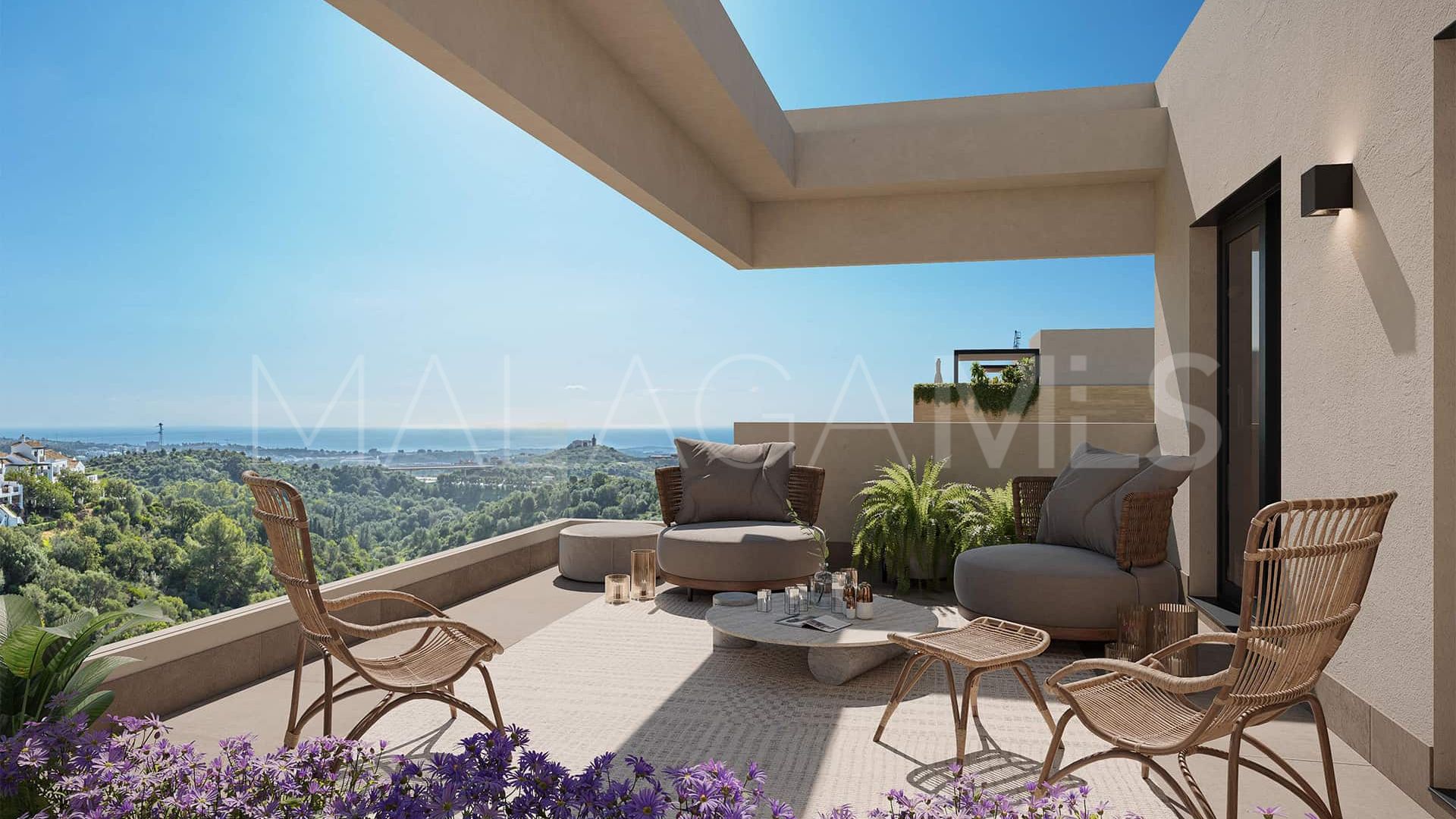 3 bedrooms ground floor apartment for sale in Marbella East