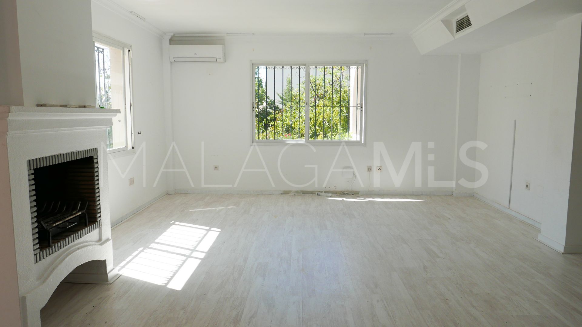 Los Naranjos Hill Club, villa for sale with 4 bedrooms