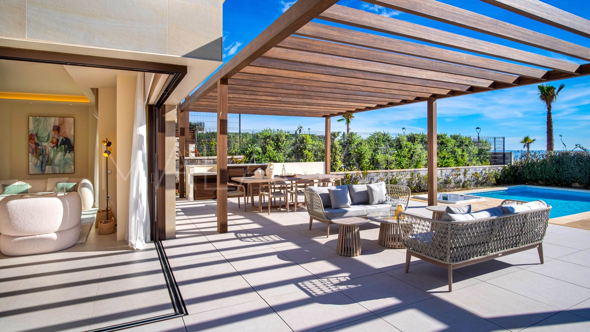 Villa for sale in Beach Side New Golden Mile