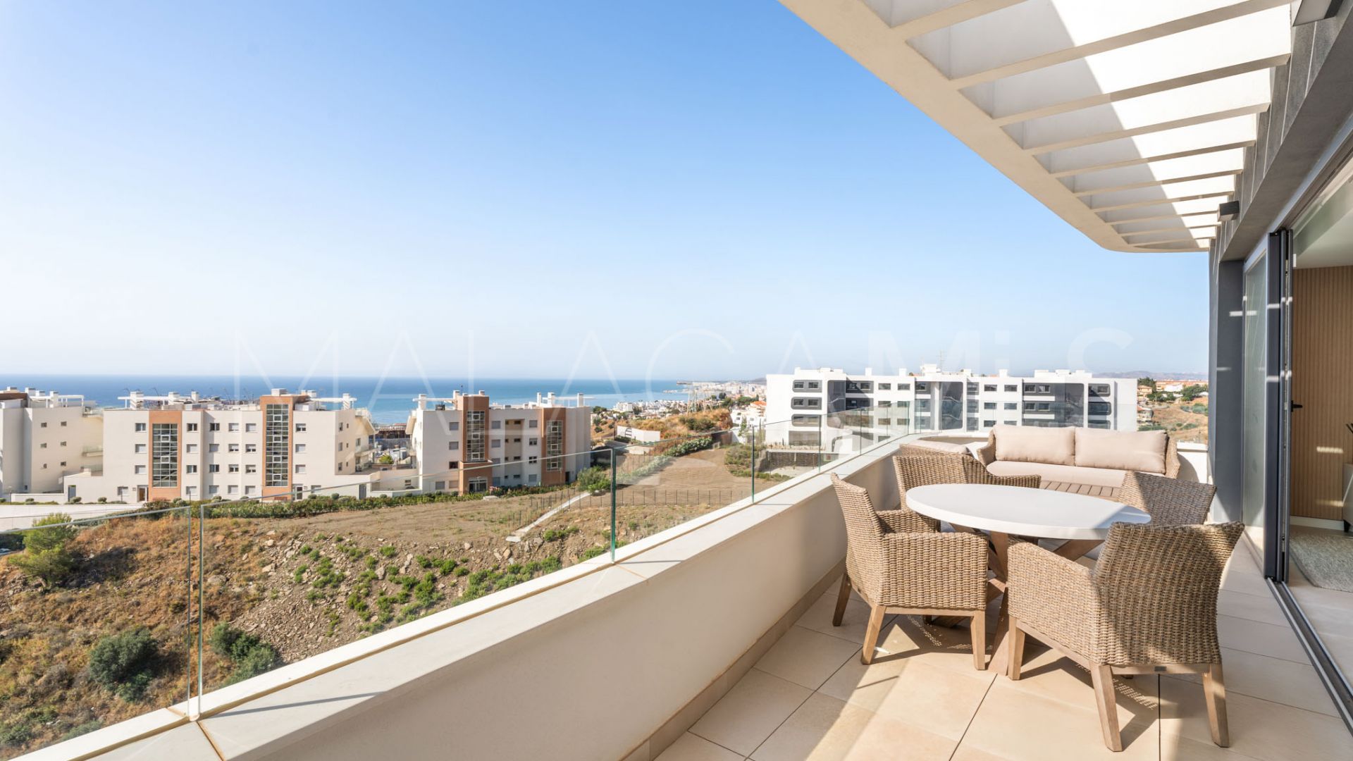 For sale penthouse in El Higueron with 2 bedrooms