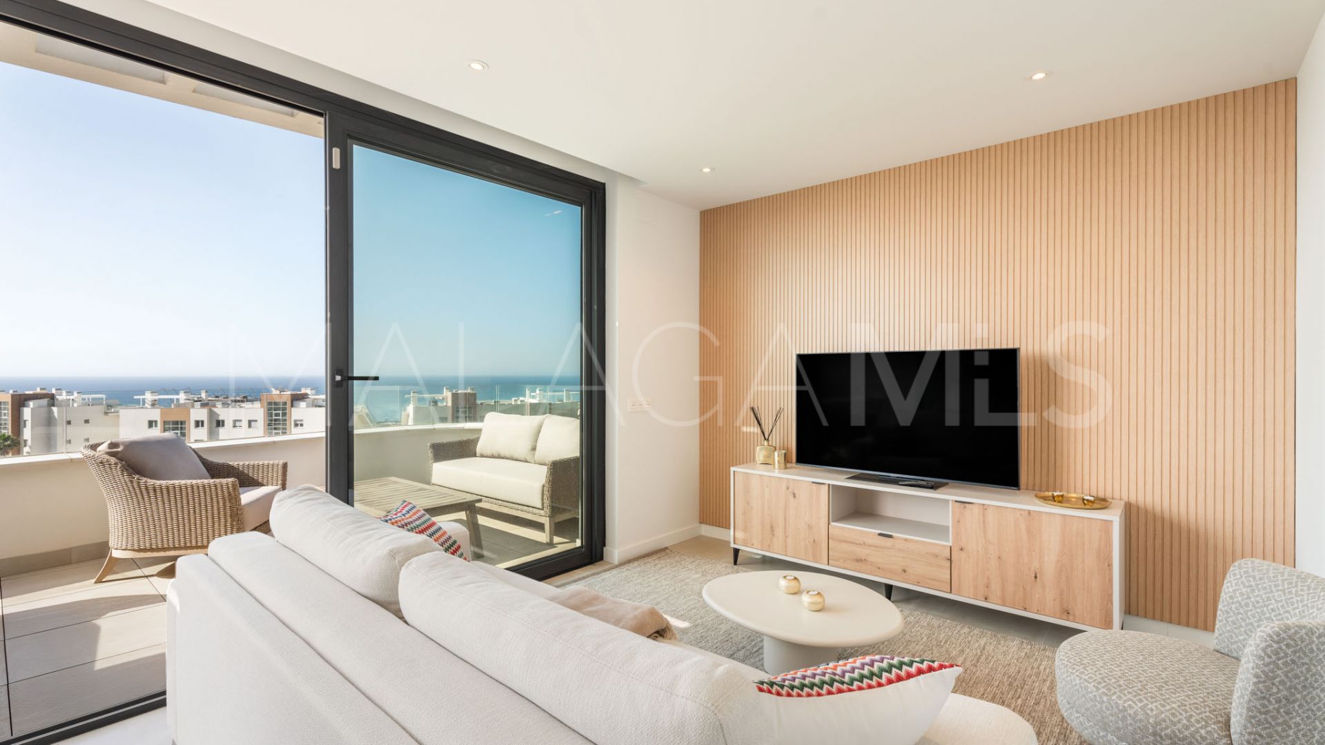 For sale penthouse in El Higueron with 2 bedrooms