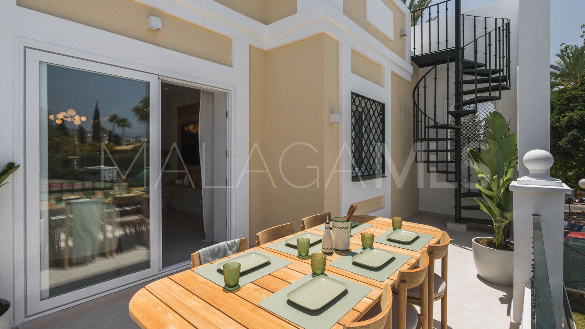 Duplex penthouse for sale in Aloha Gardens