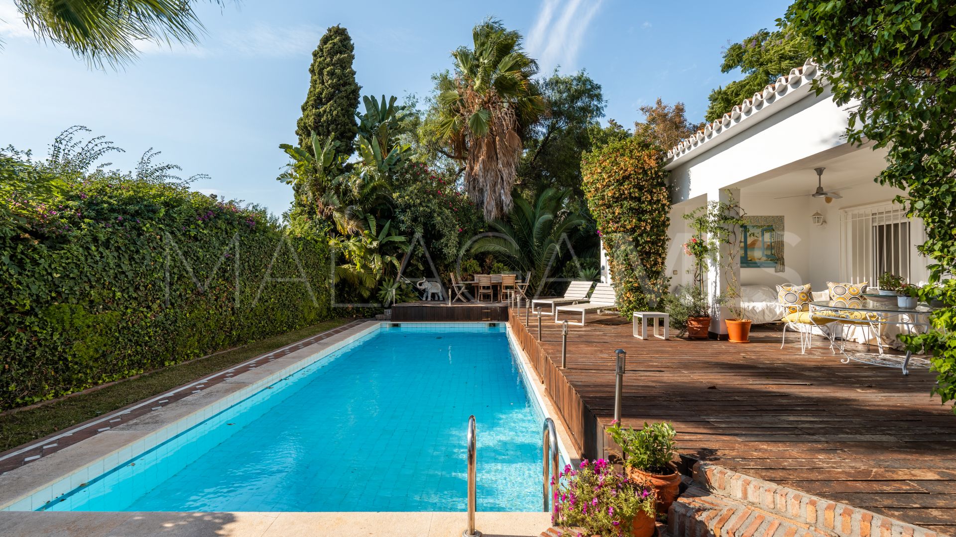 Villa for sale in Guadalmina Alta