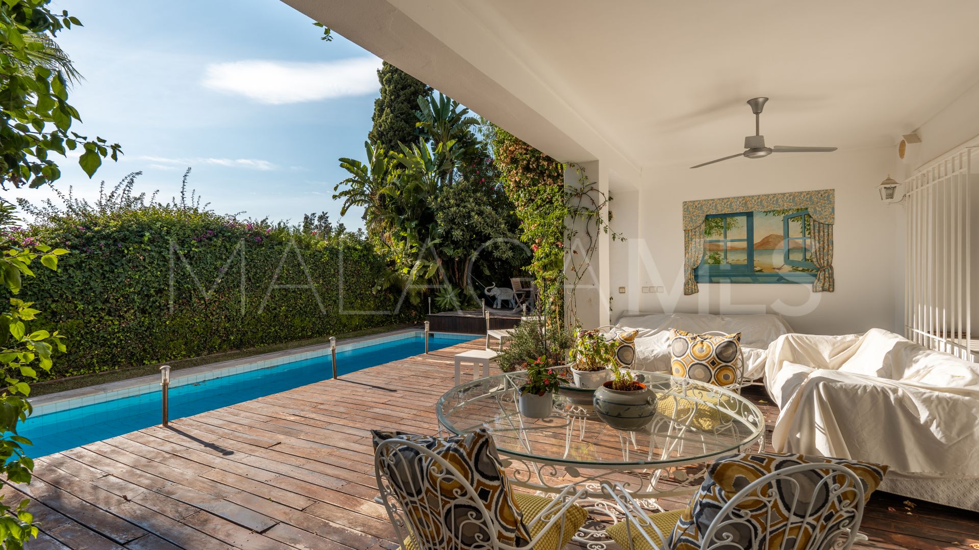 Villa for sale in Guadalmina Alta