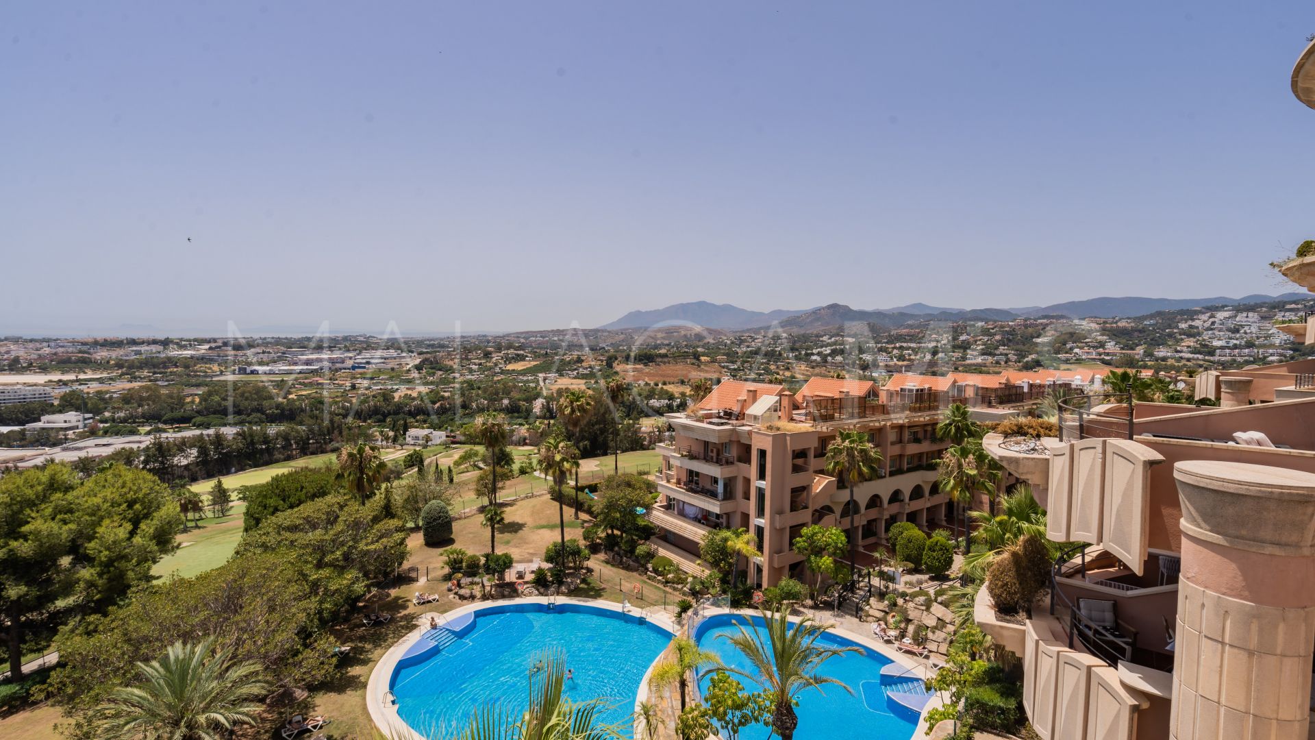 For sale Magna Marbella 2 bedrooms apartment